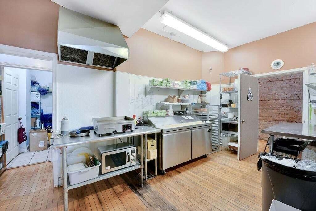 1600 119th Street