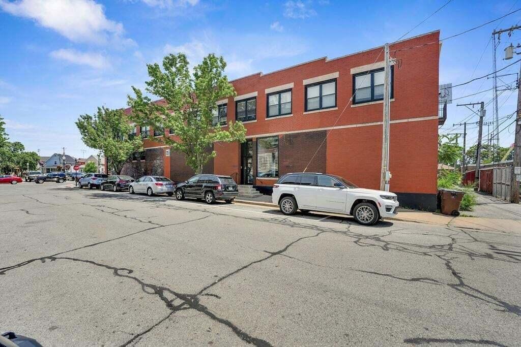 1600 119th Street