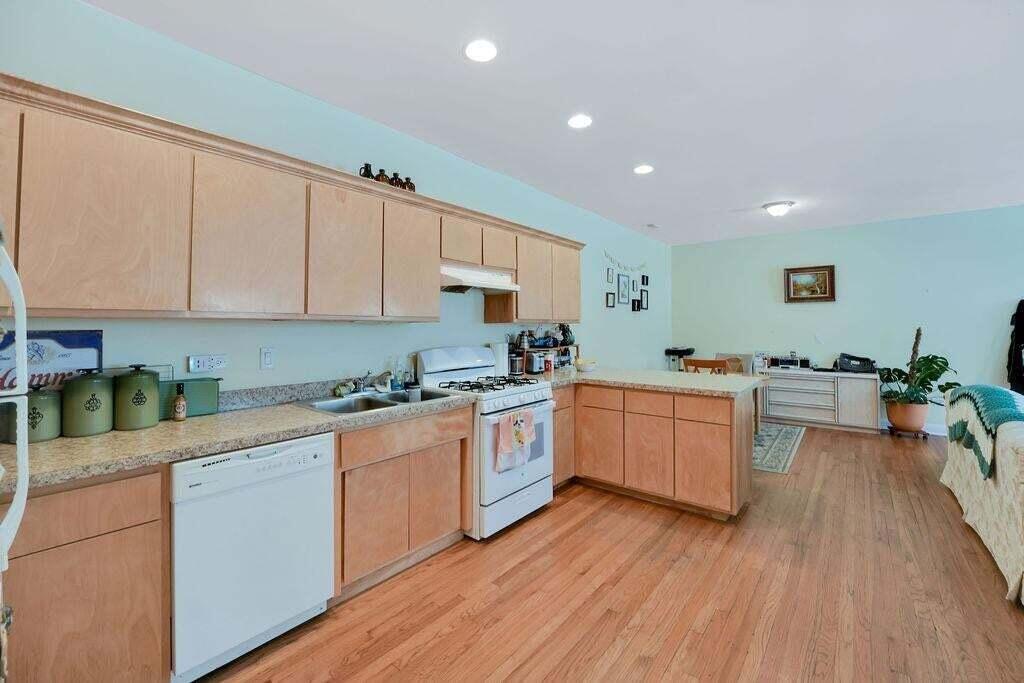 1600 119th Street