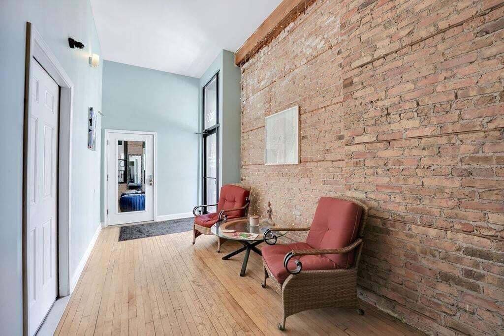 1600 119th Street