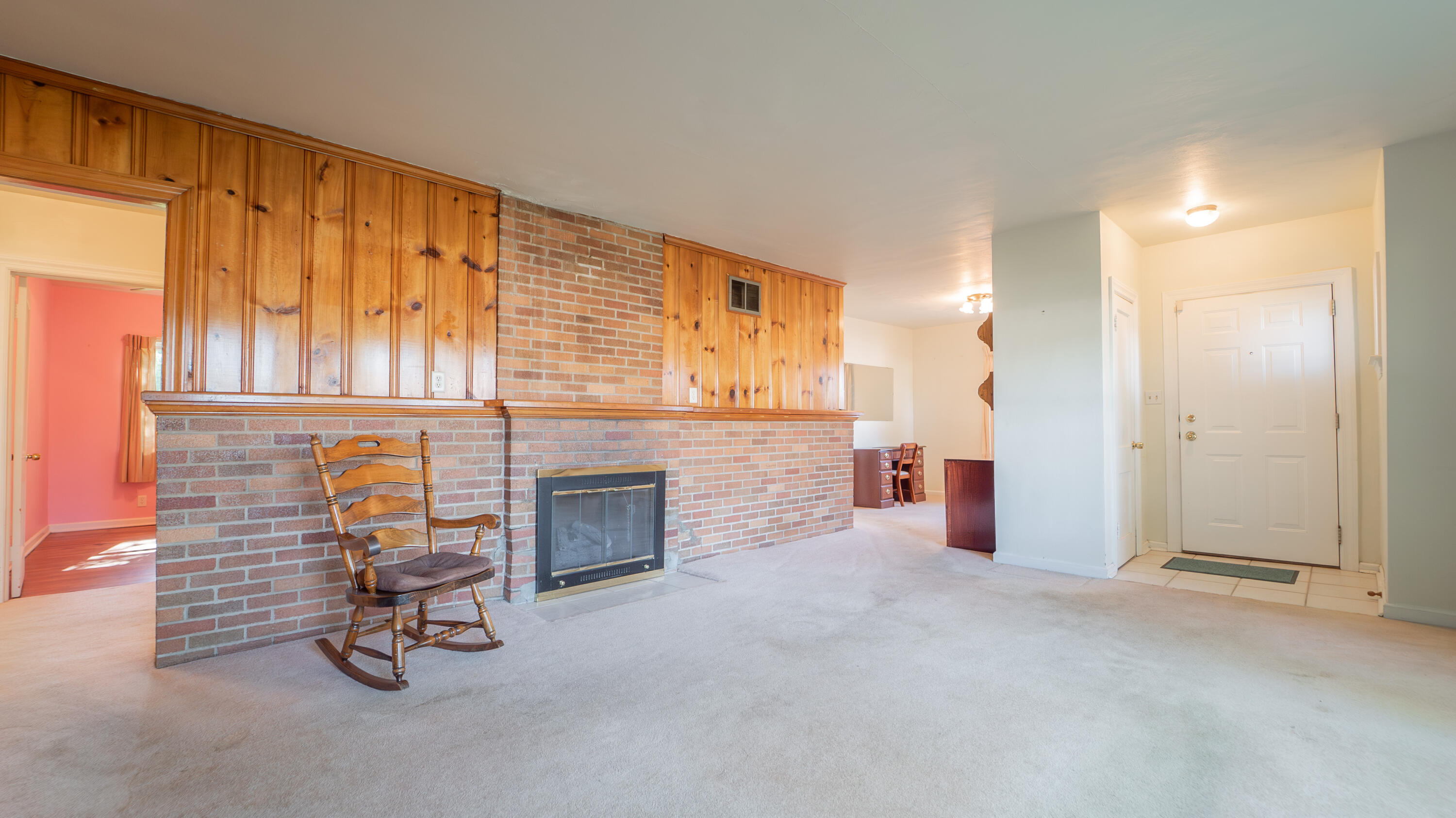7553 Broadway
