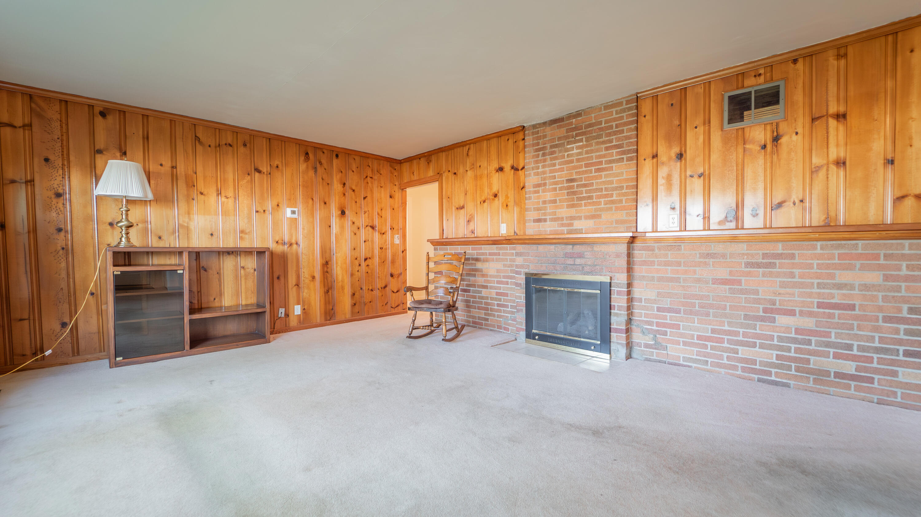 7553 Broadway