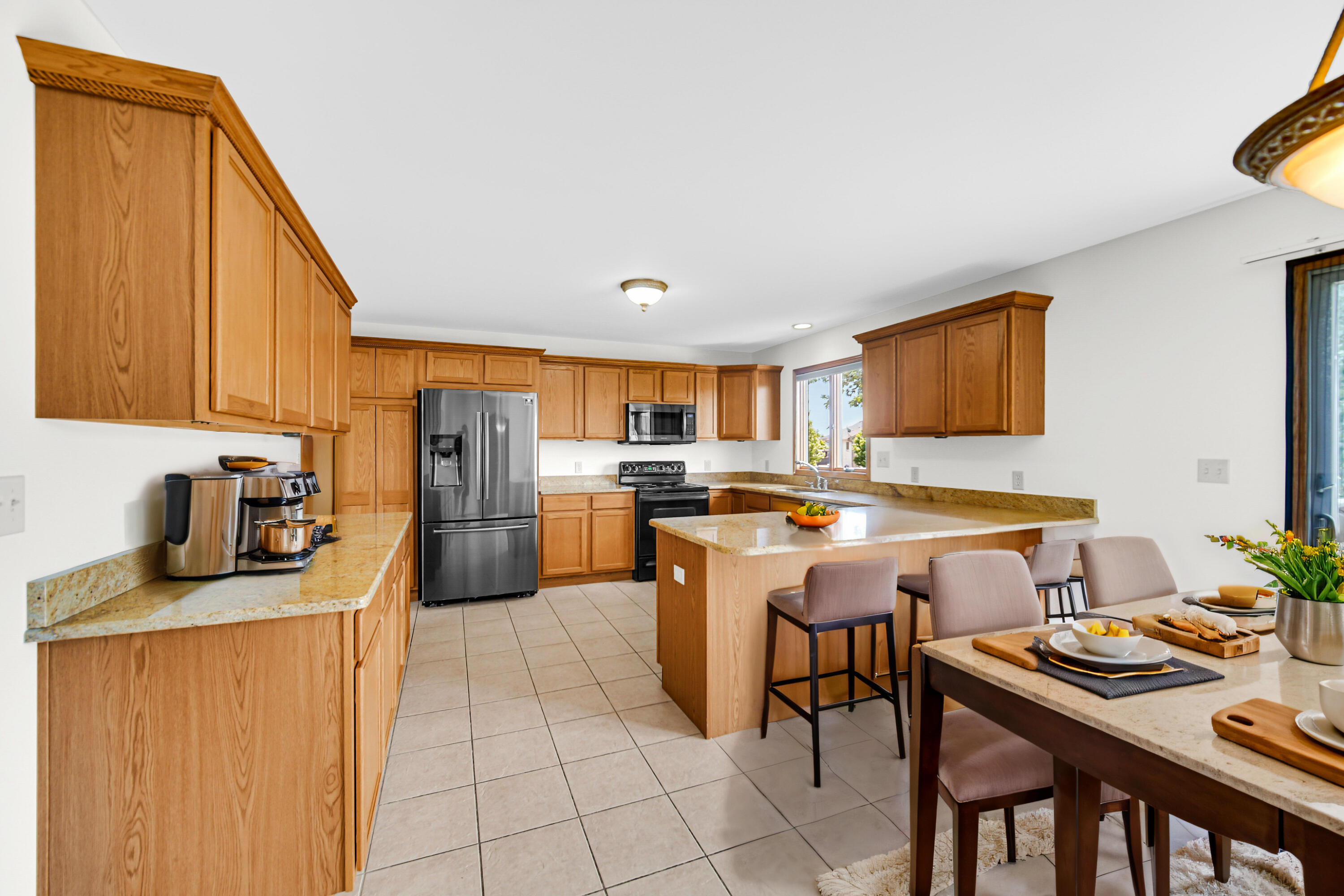 5801 Wildrose Lane