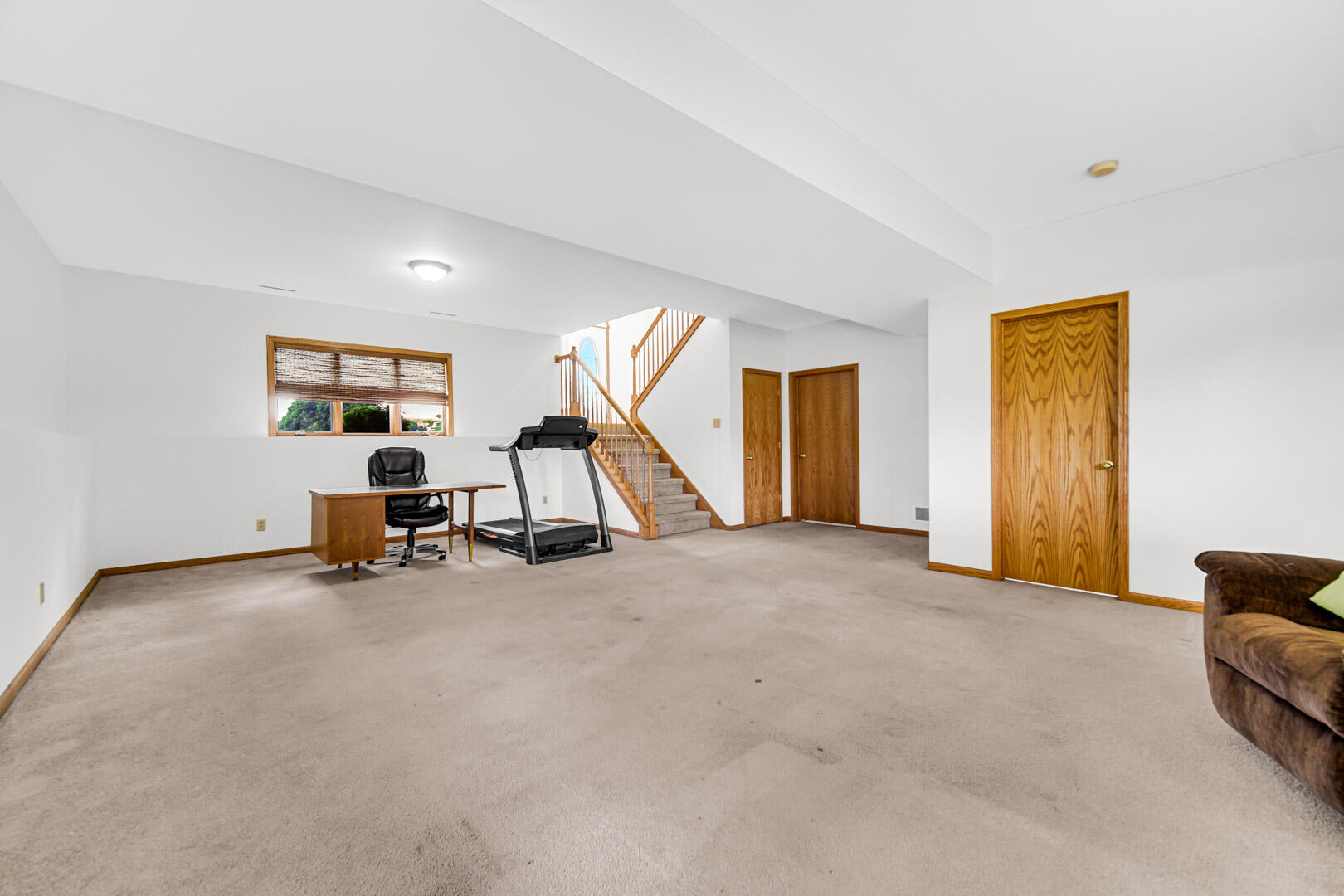 5801 Wildrose Lane