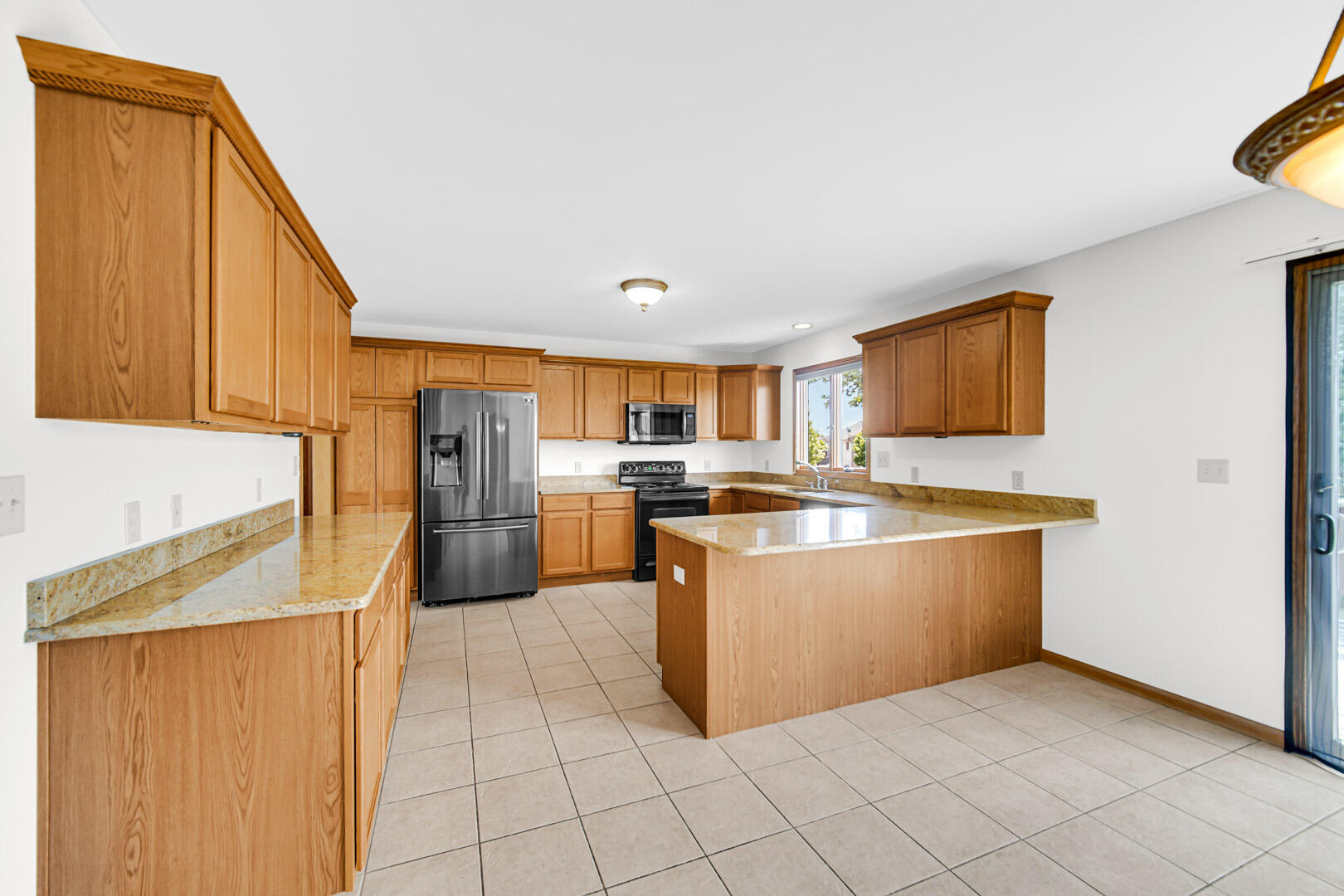 5801 Wildrose Lane