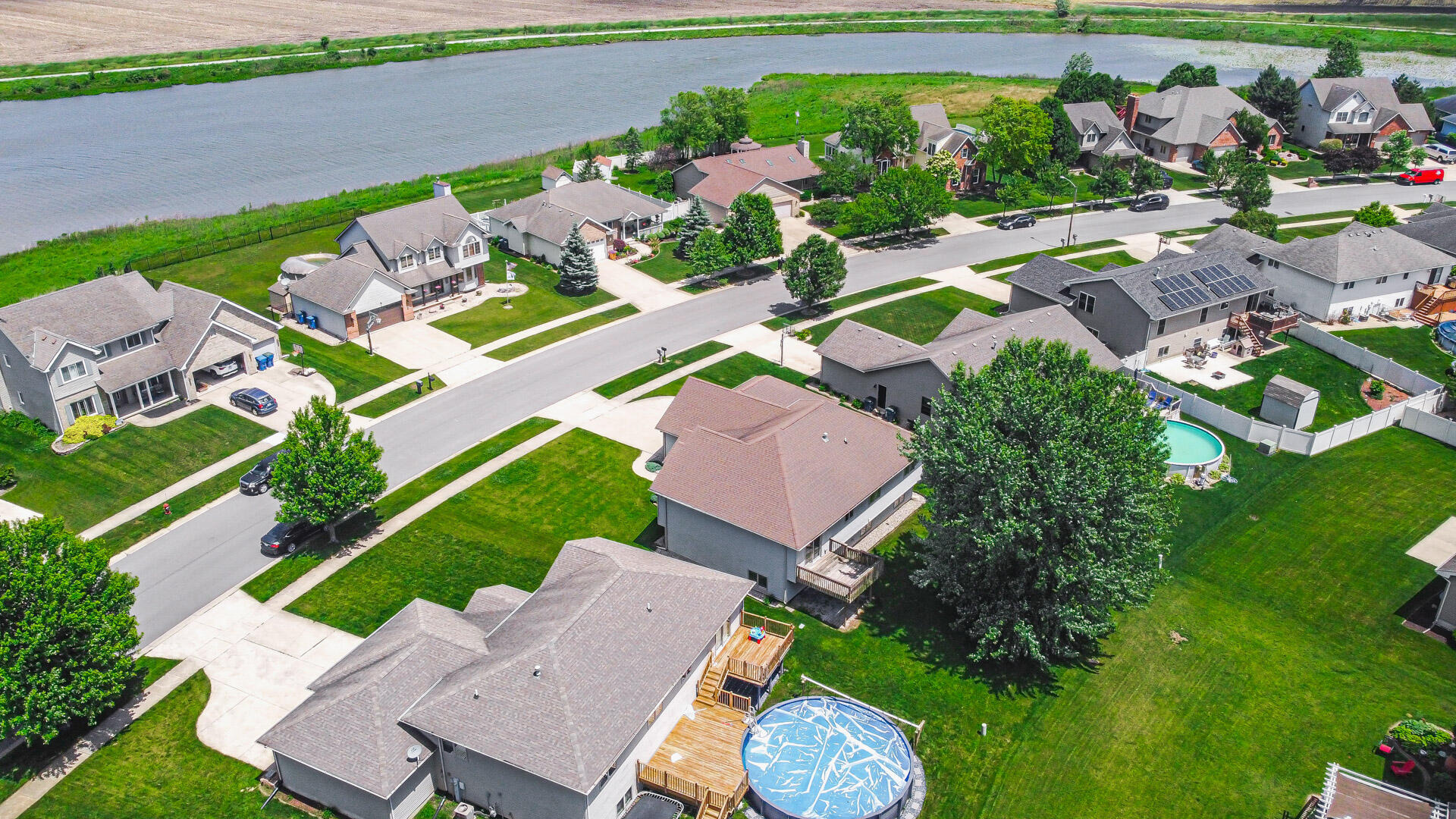 5801 Wildrose Lane