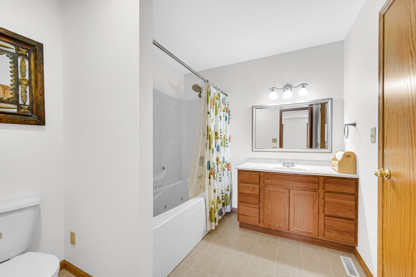 5801 Wildrose Lane