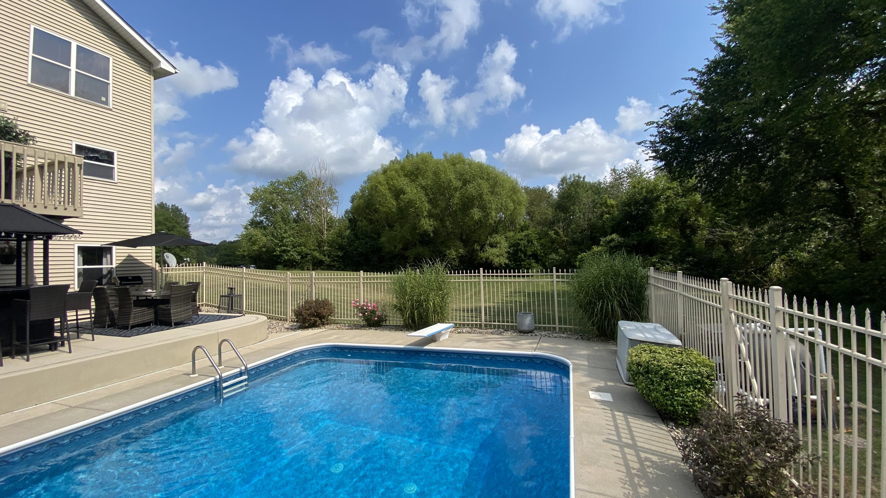 12486 Brookside Drive