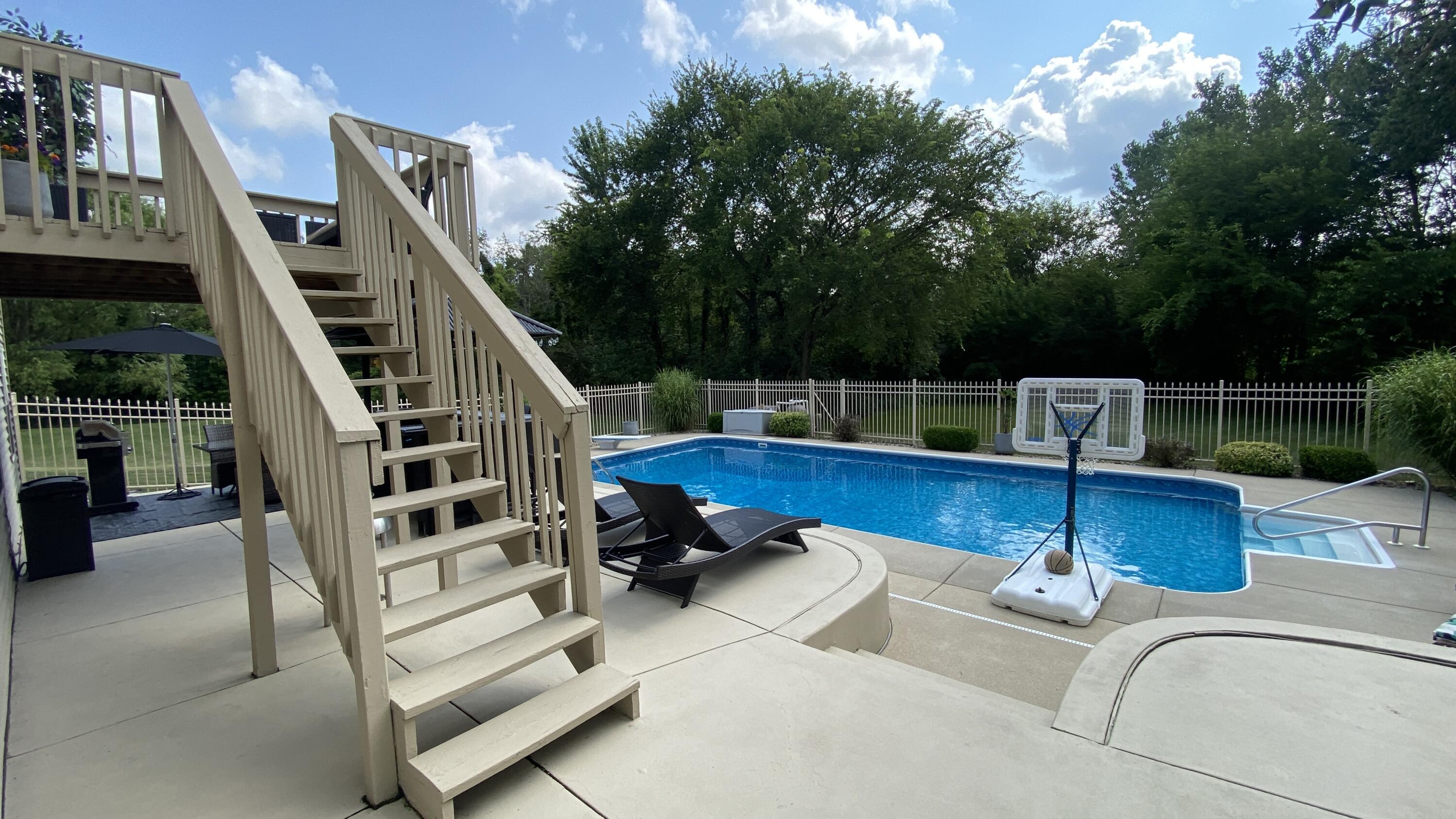 12486 Brookside Drive