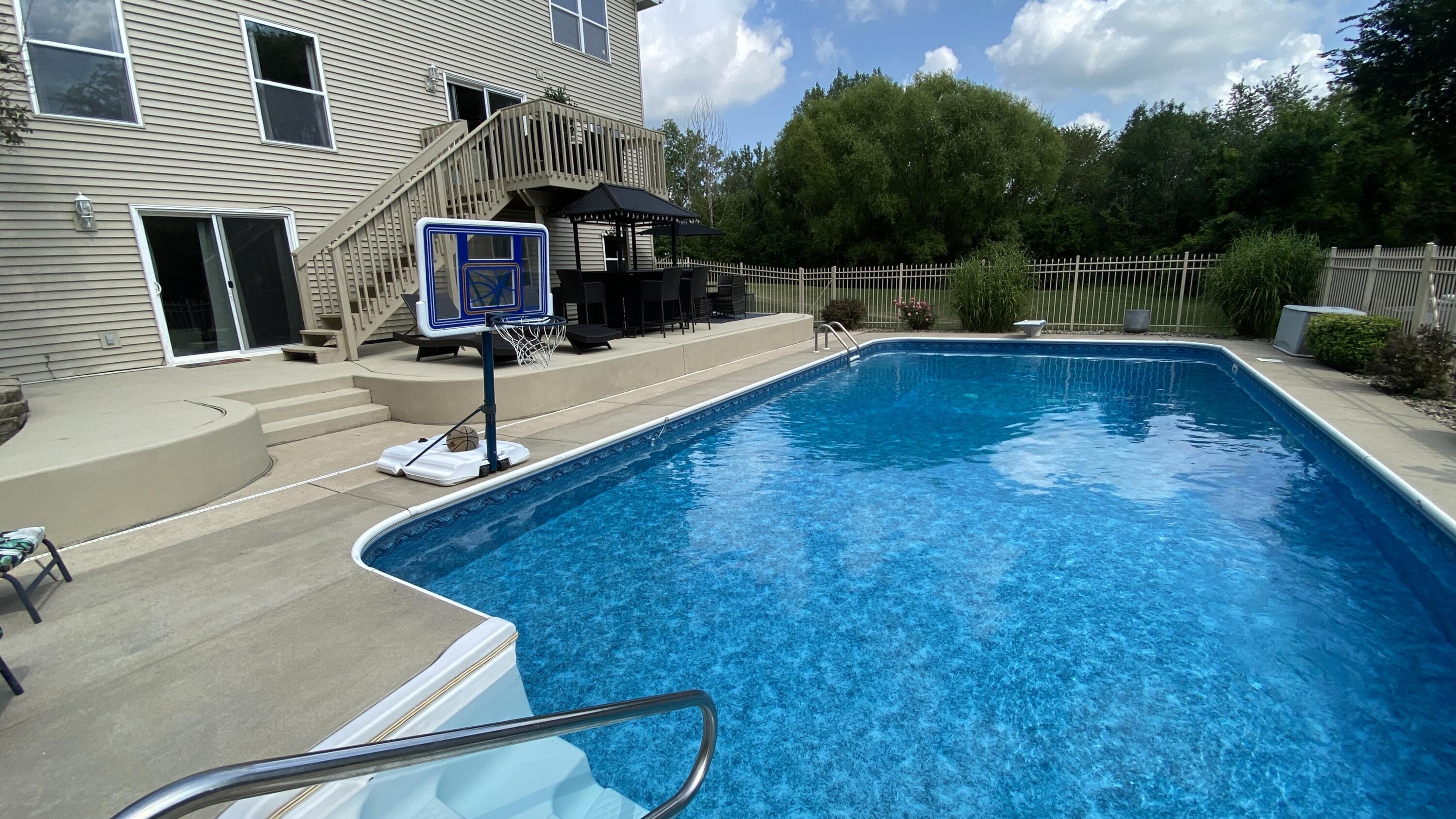 12486 Brookside Drive