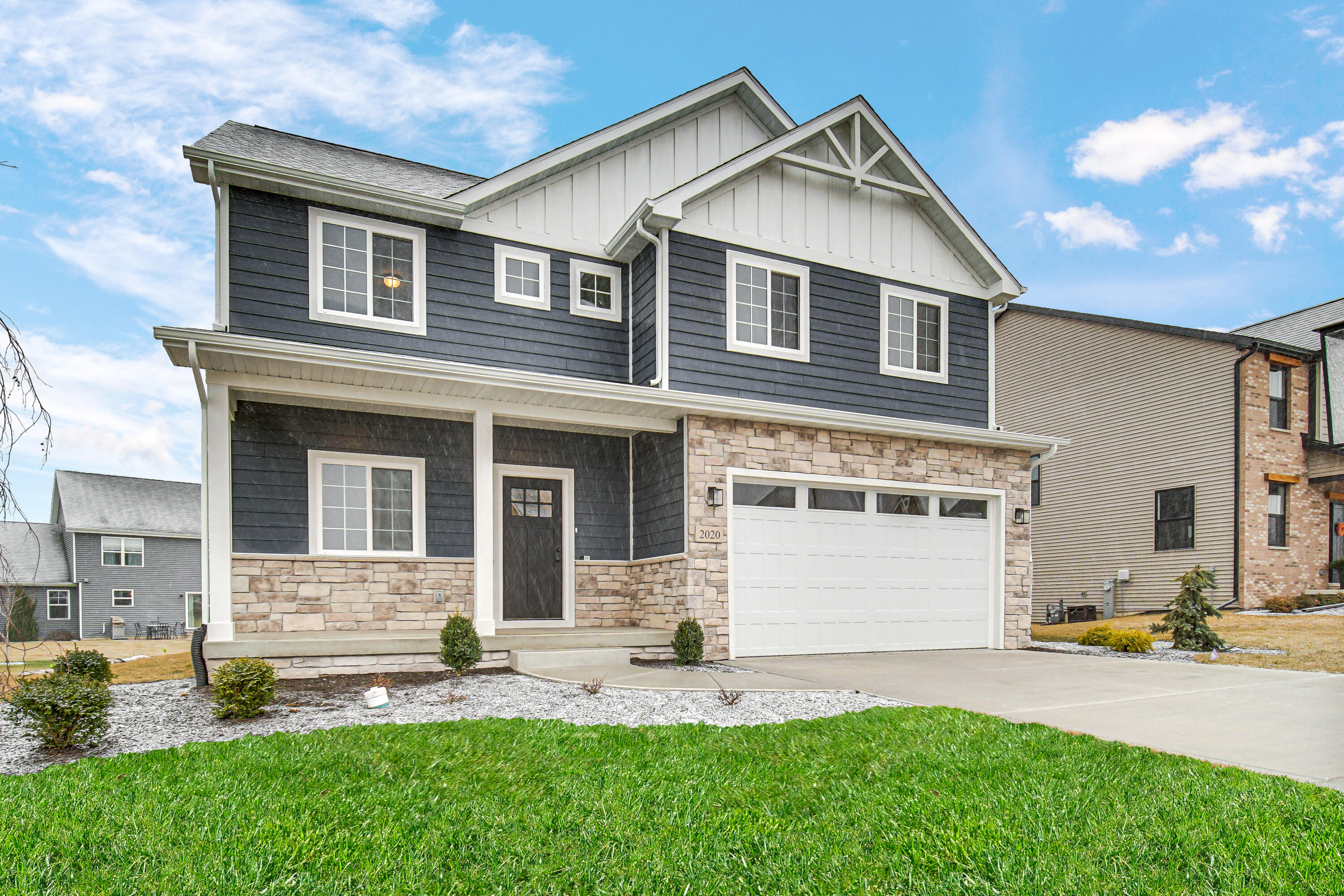 292 Holst Lane