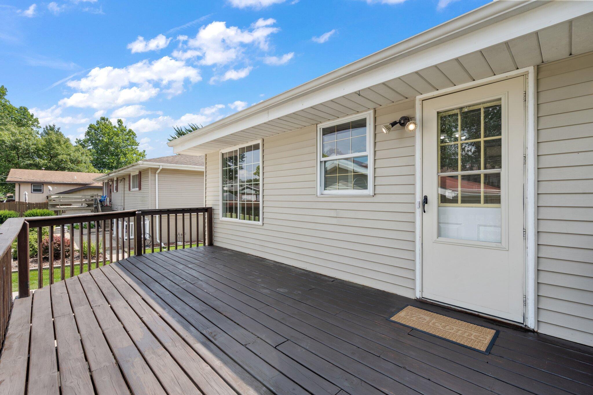 7130 W 83rd Place