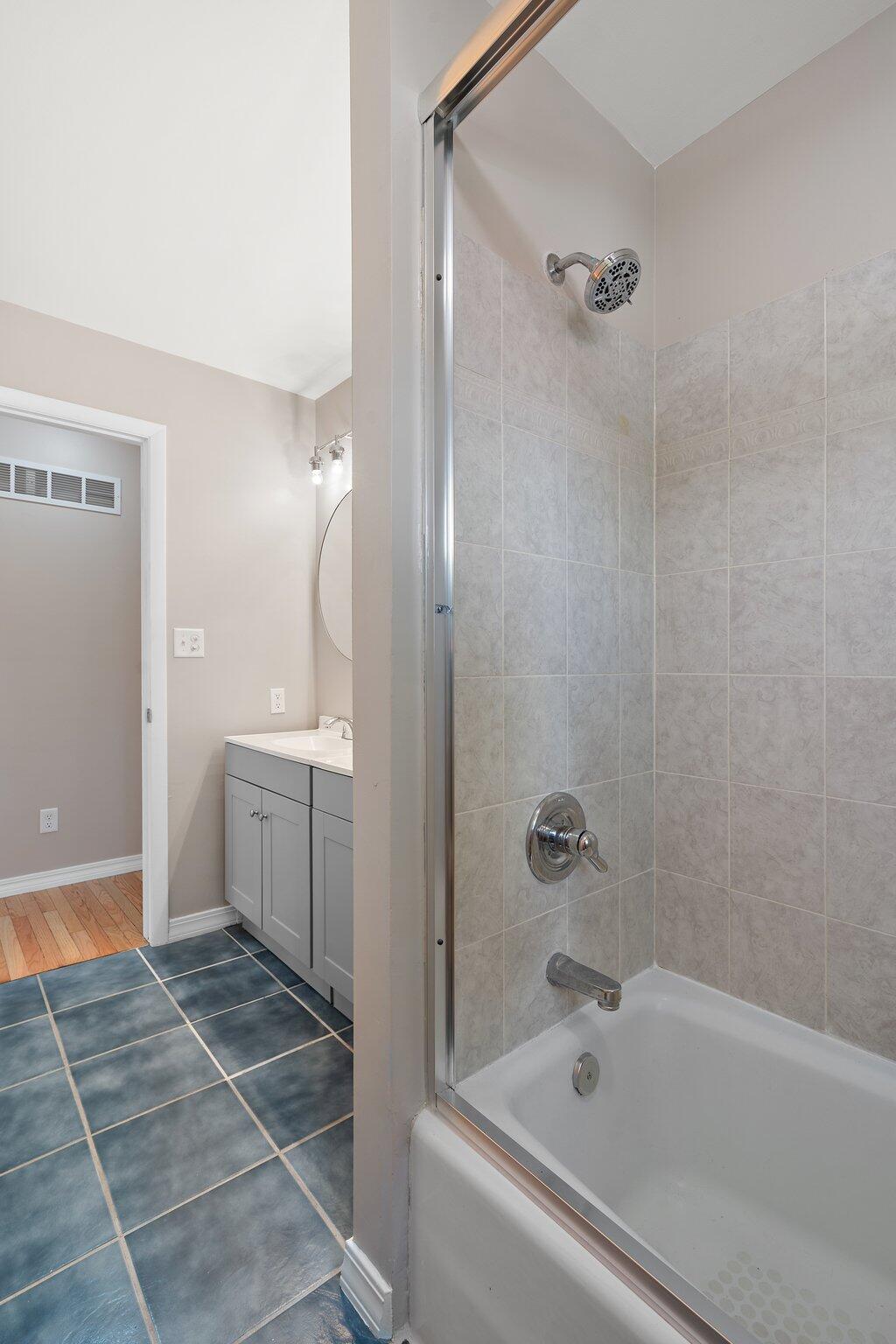 7130 W 83rd Place