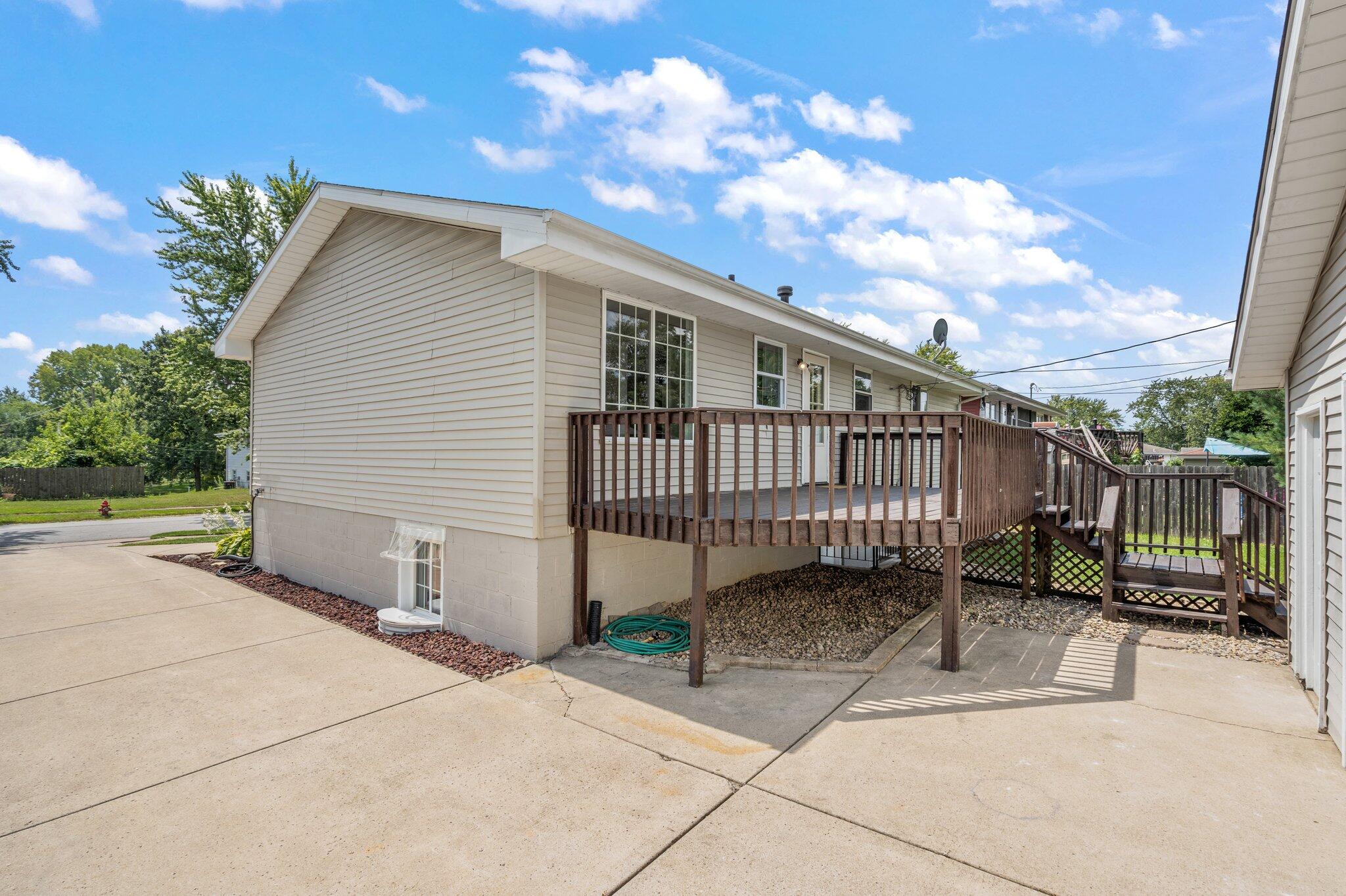 7130 W 83rd Place