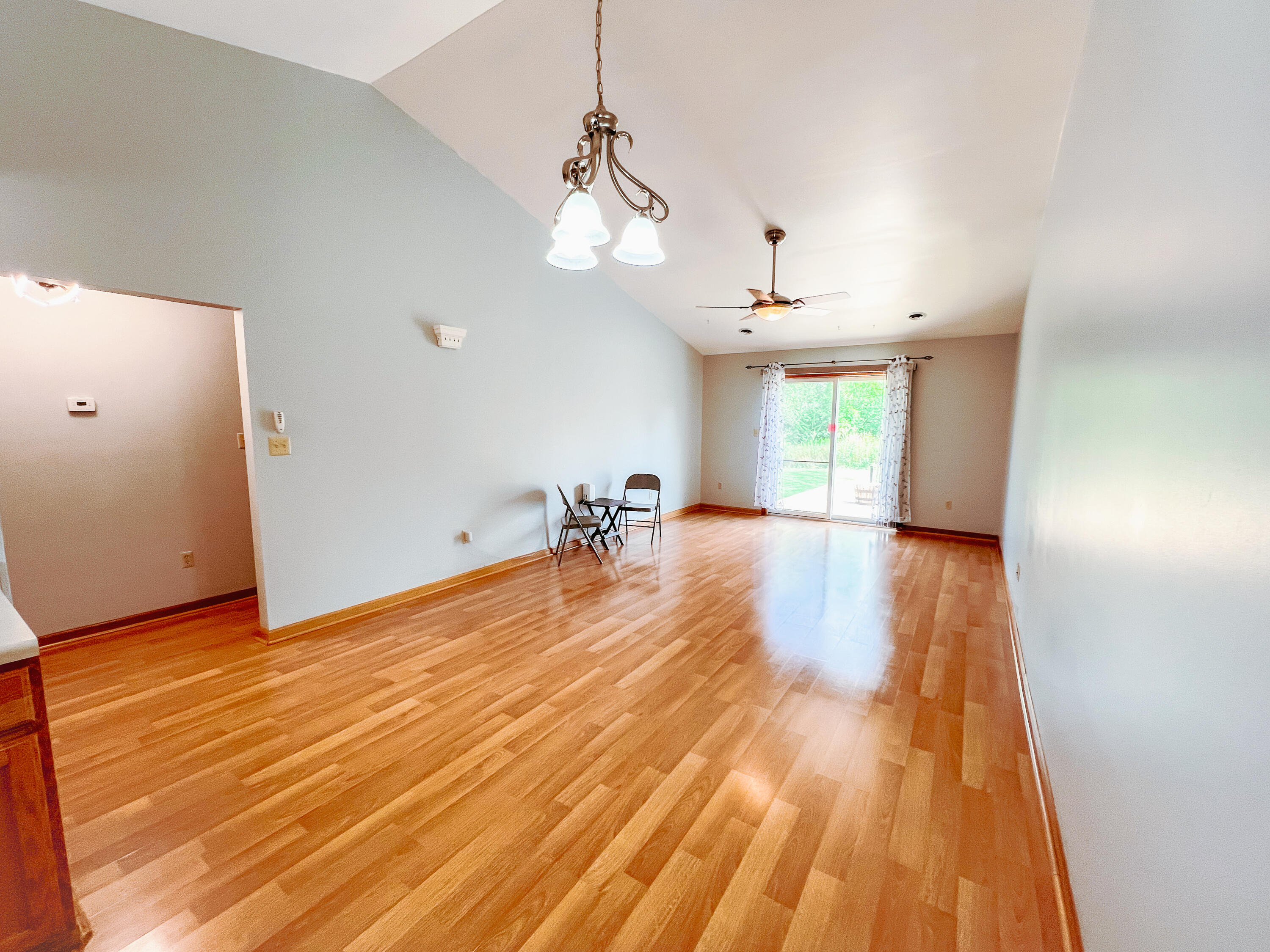 8673 Calhoun Place