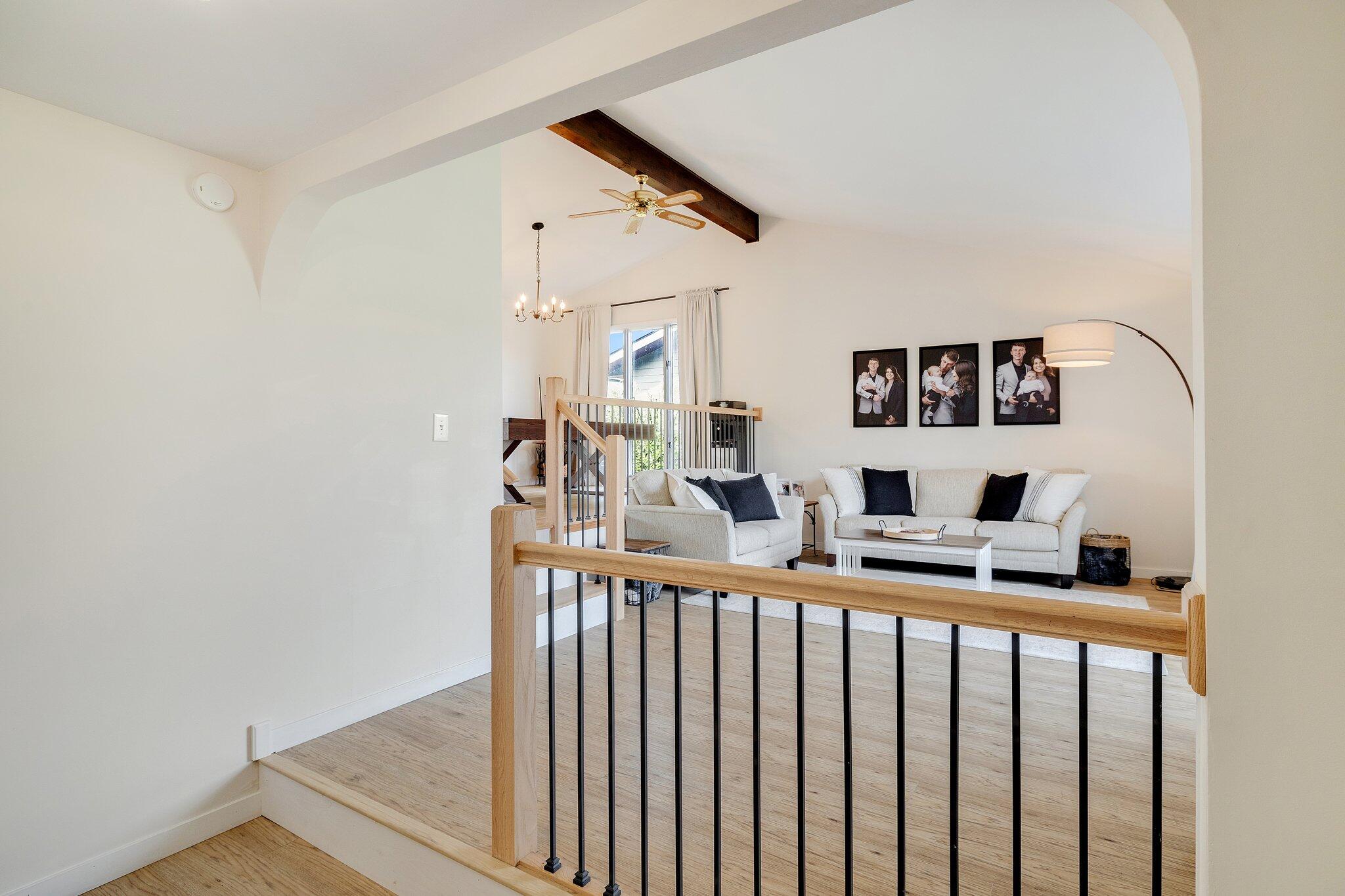 4885 W 86th Place