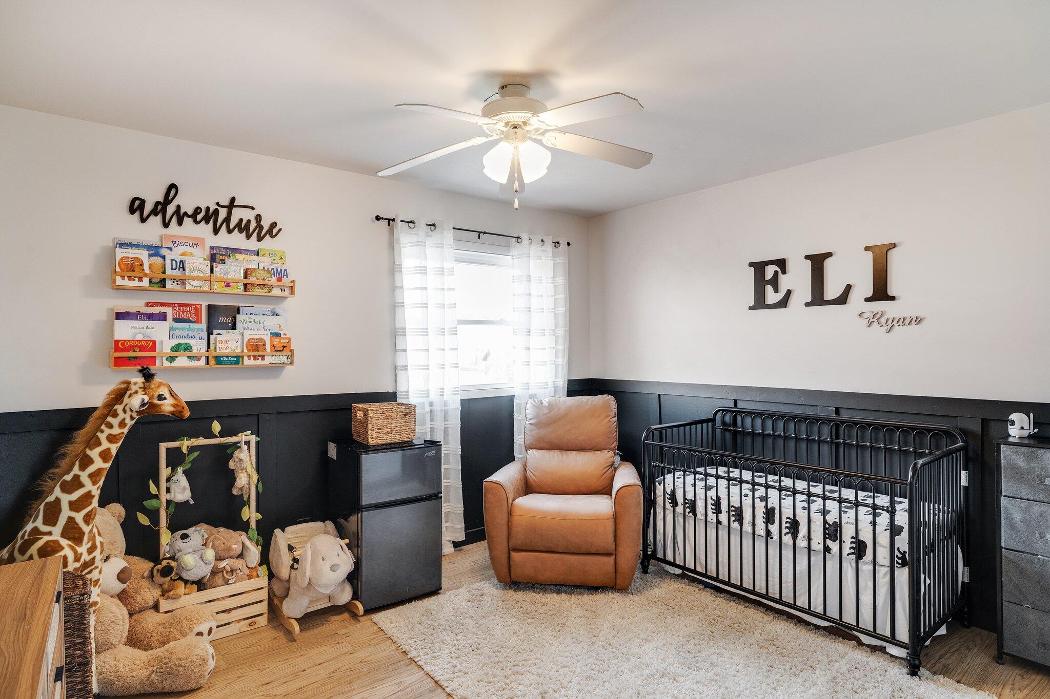 4885 W 86th Place