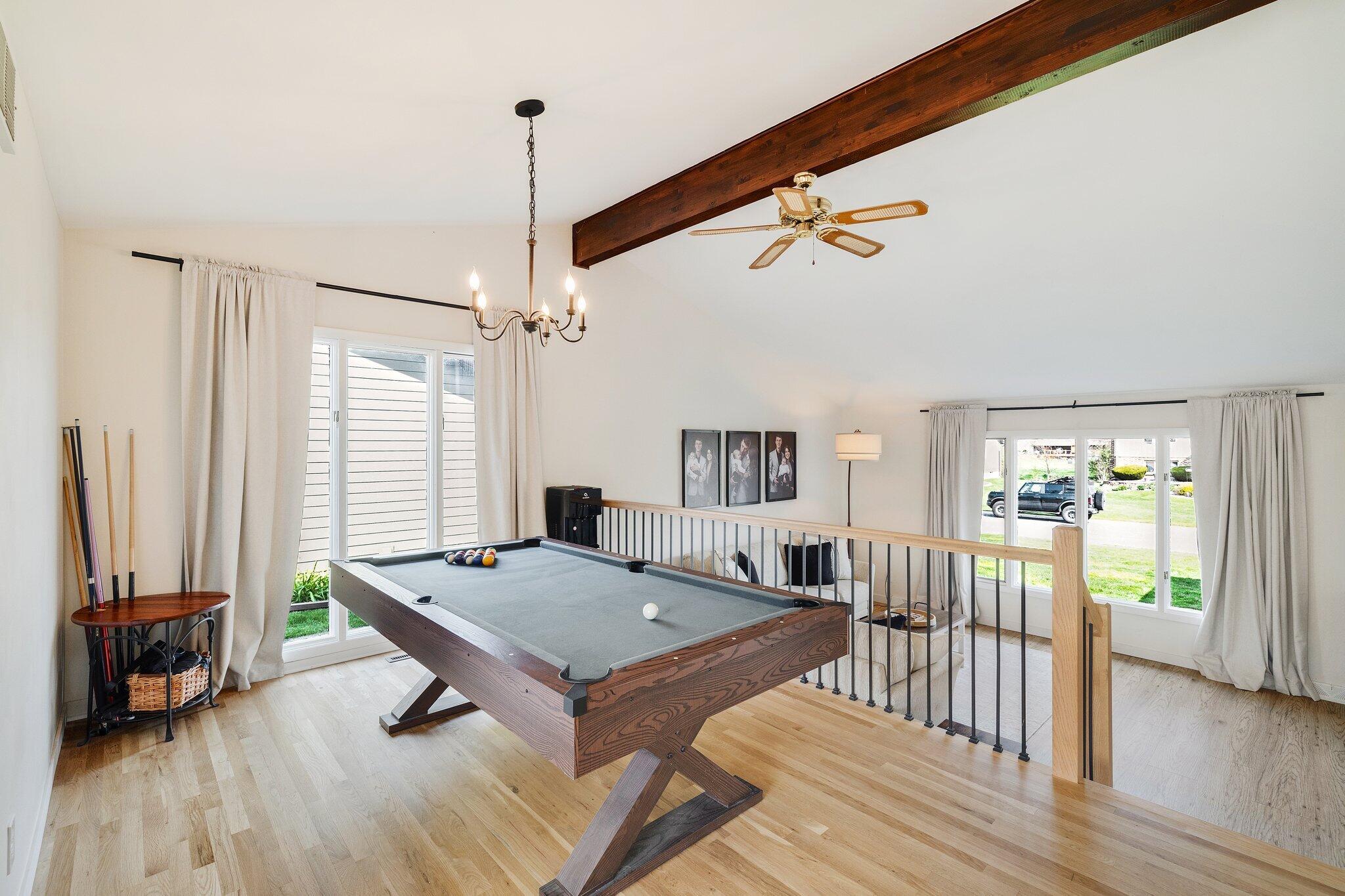 4885 W 86th Place