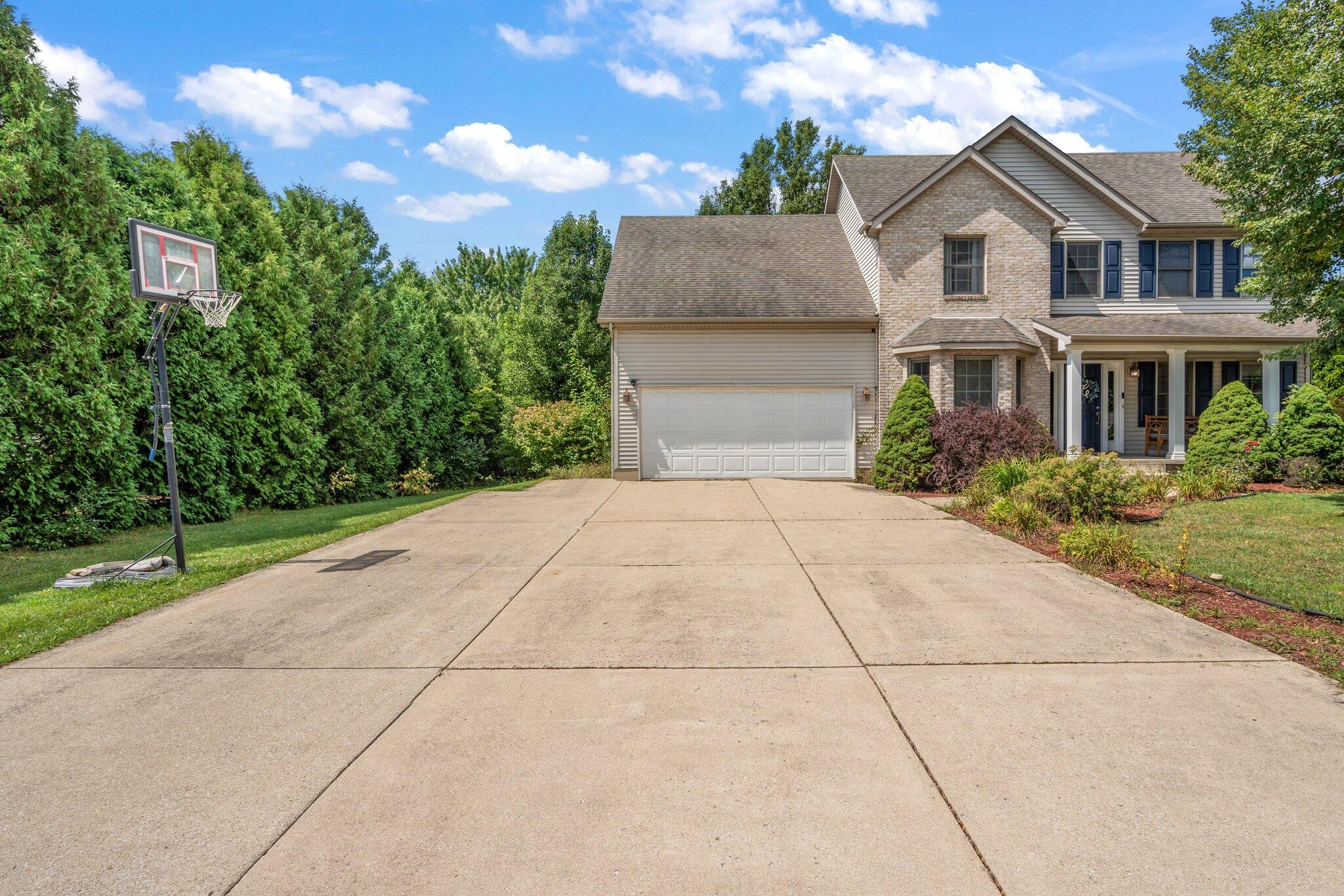 564 Lake Park Drive