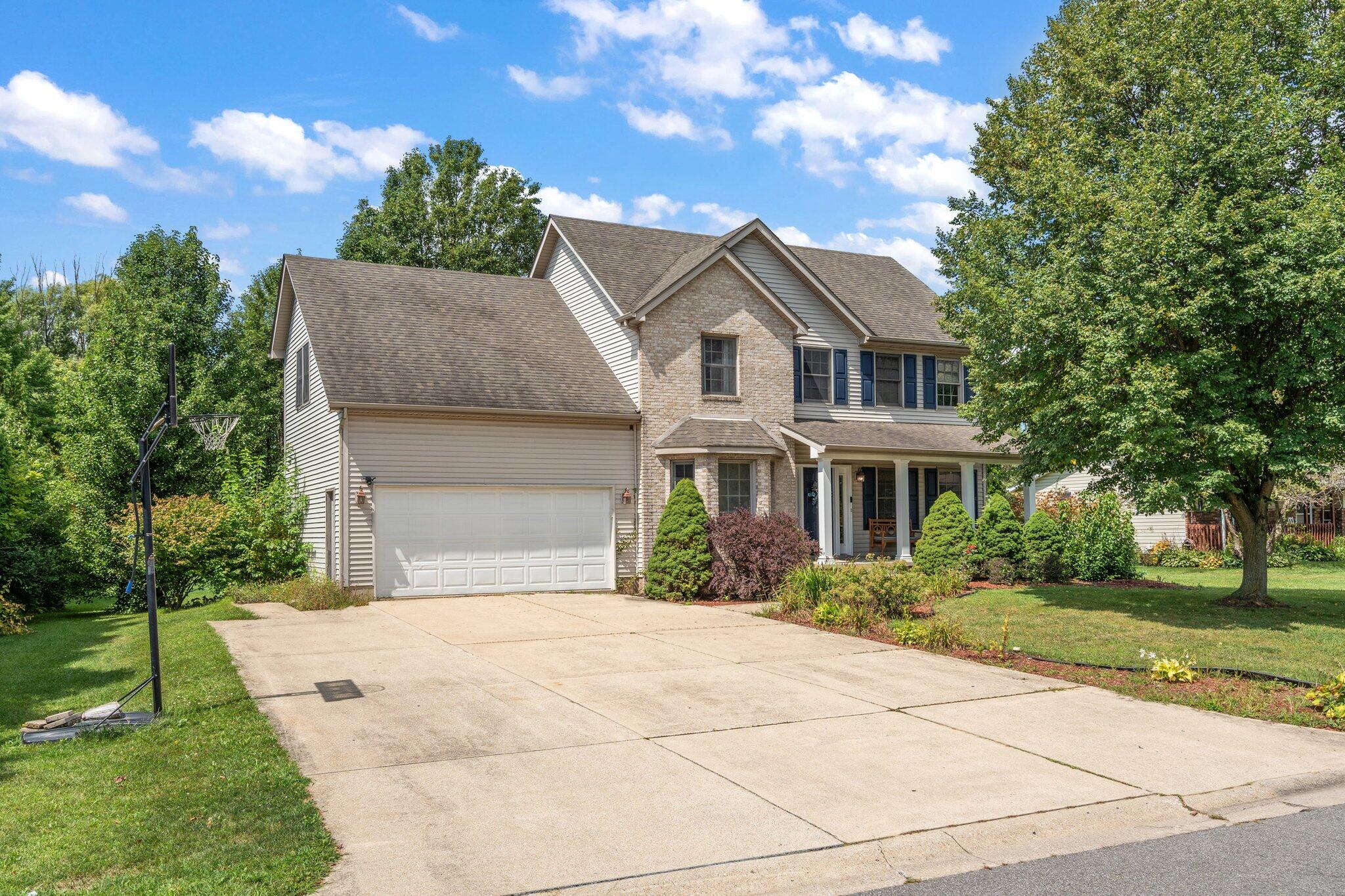 564 Lake Park Drive