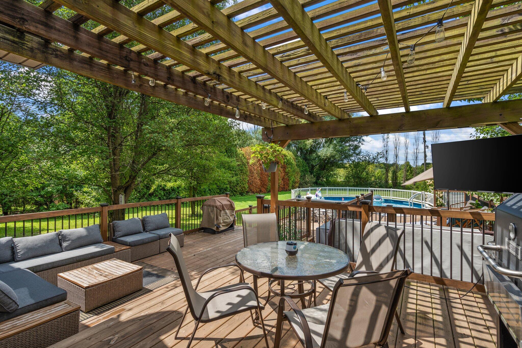564 Lake Park Drive