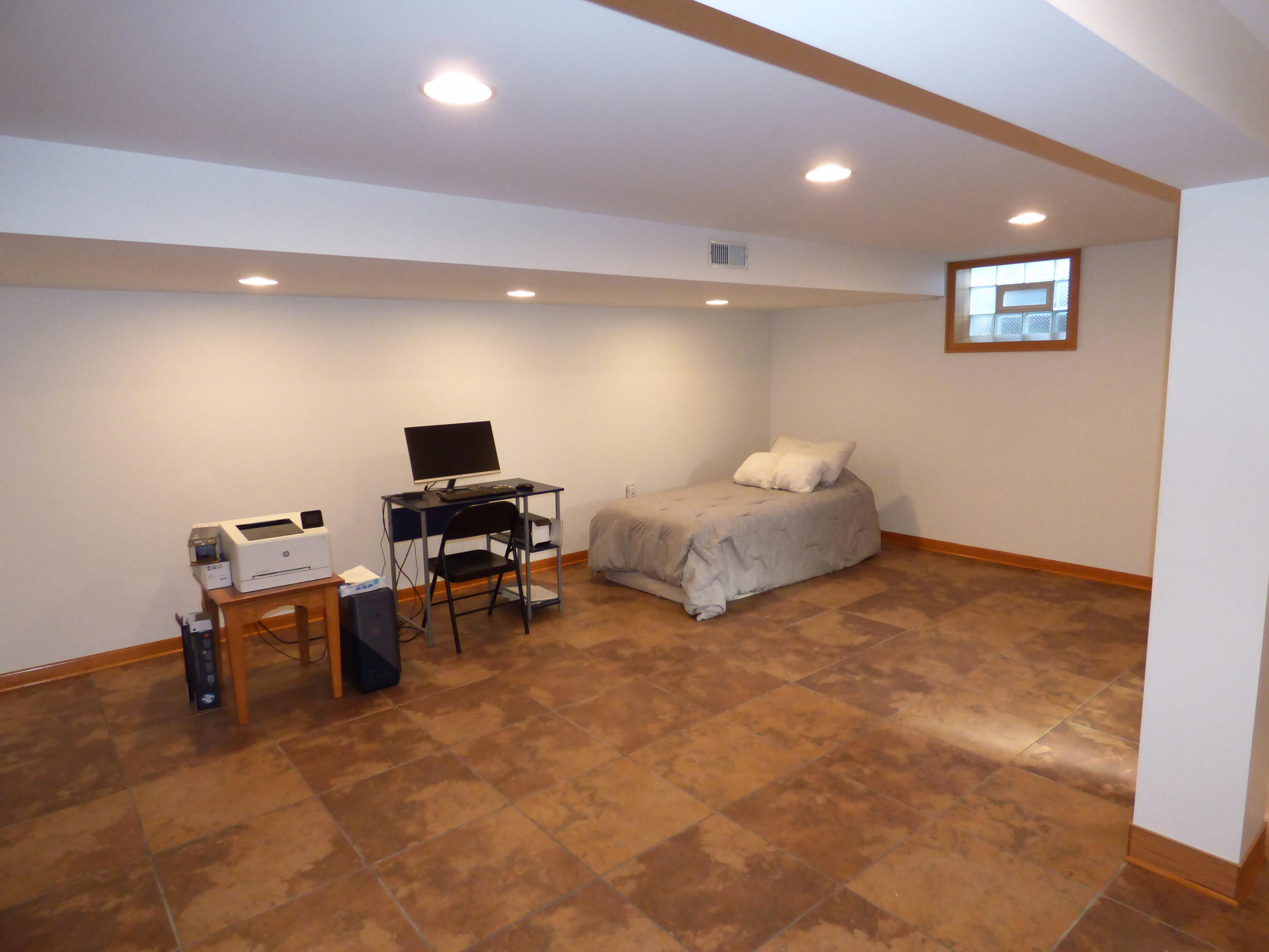 8334 Hawthorne Drive