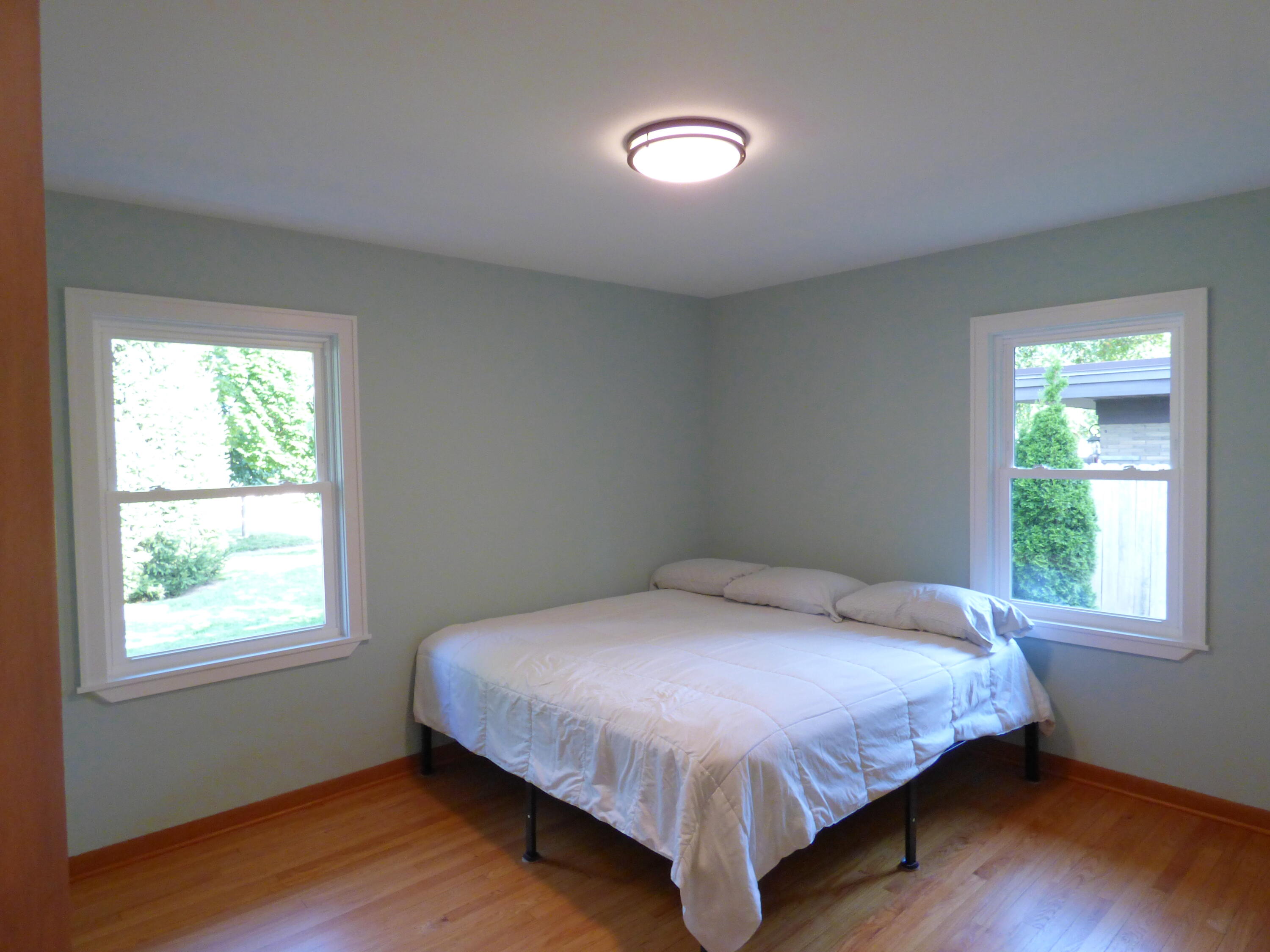 8334 Hawthorne Drive