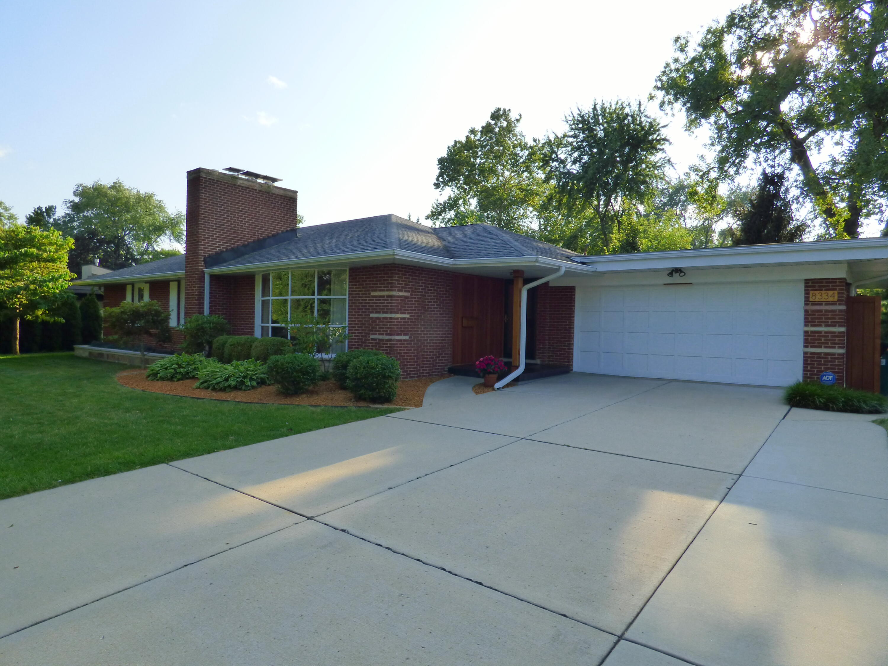 8334 Hawthorne Drive