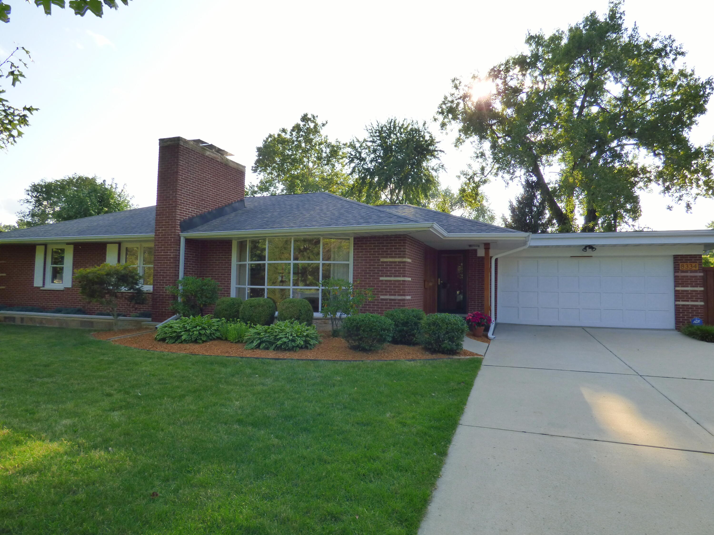 8334 Hawthorne Drive