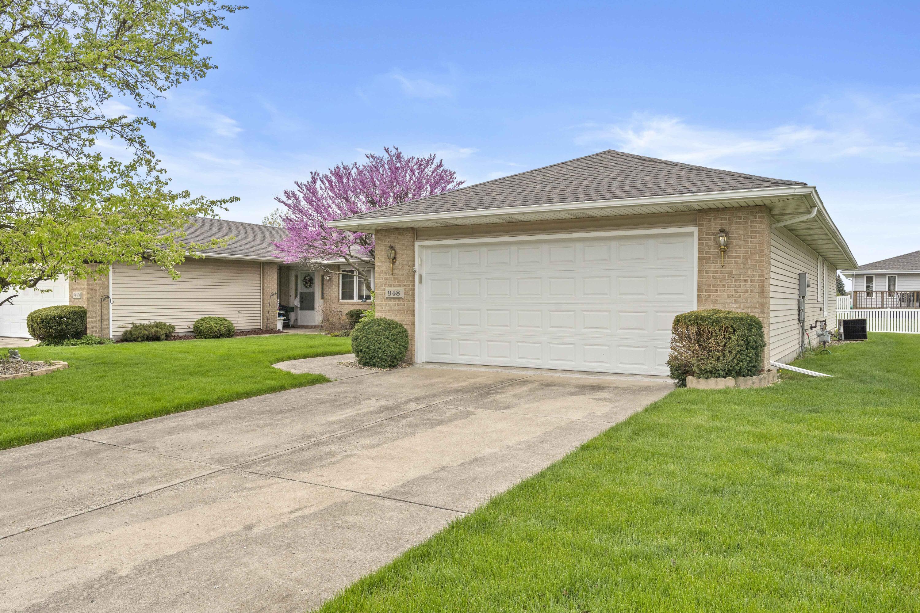 948 Blue Jay Way