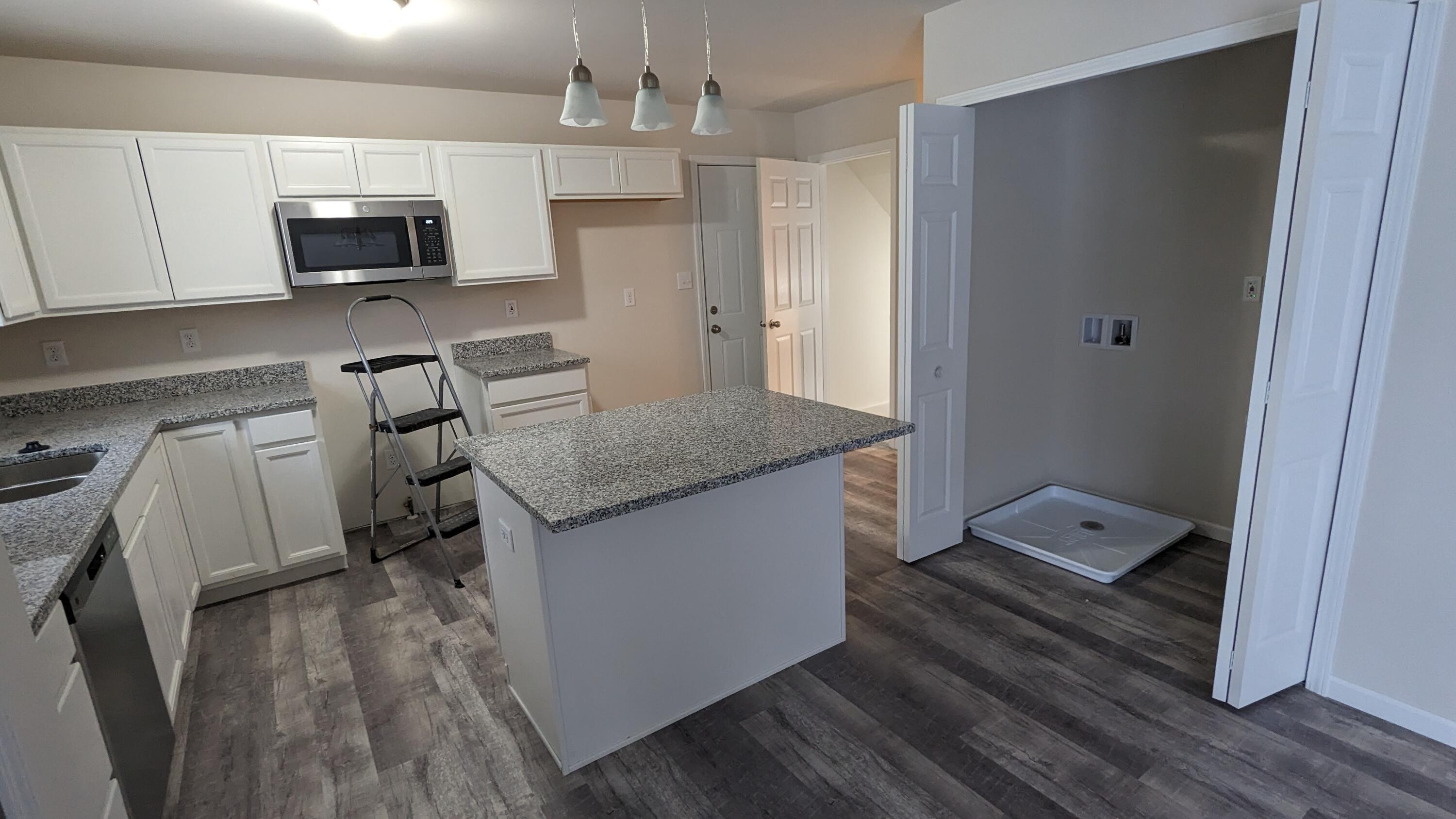 253 Apple Grove Lane
