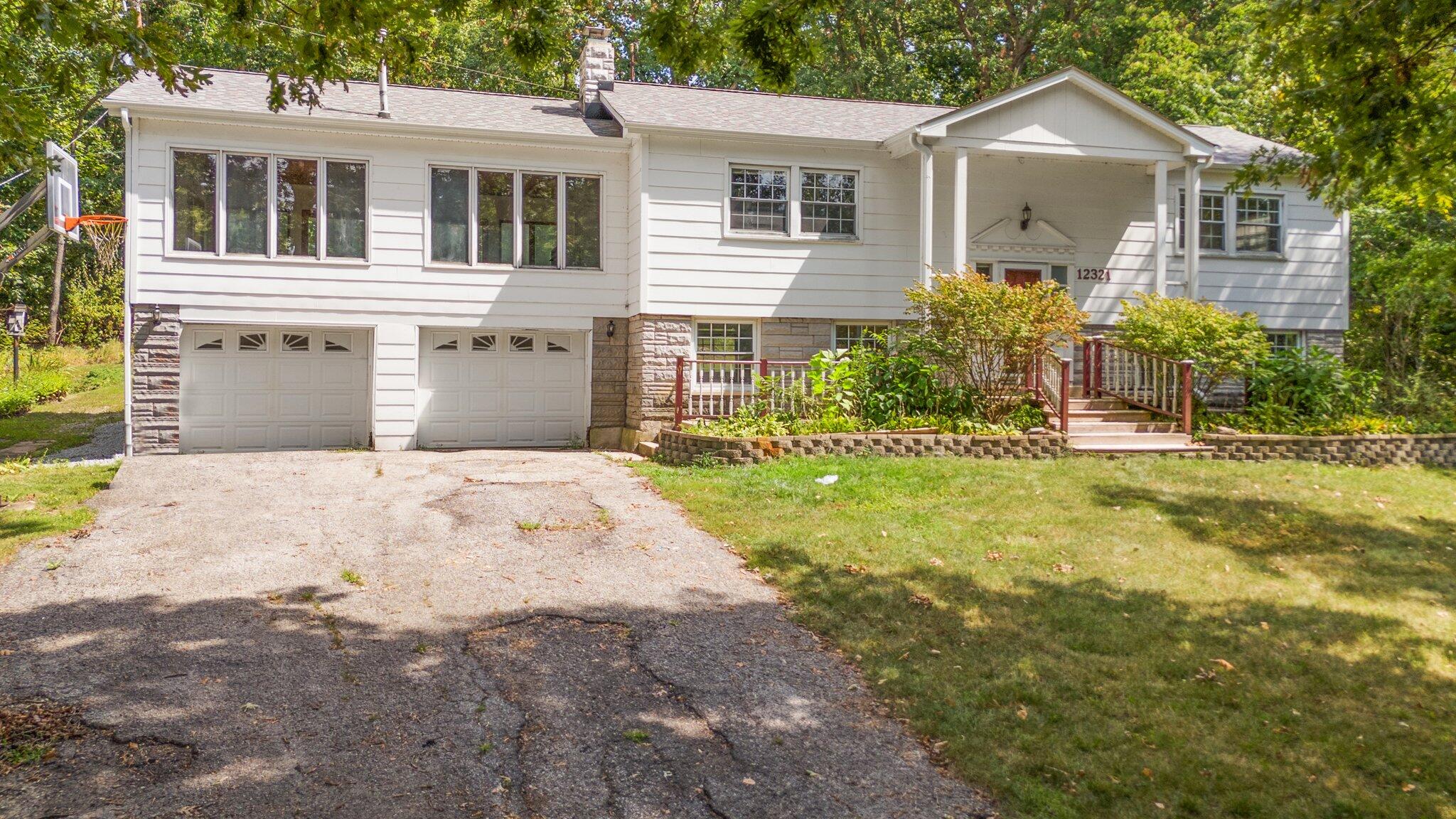 12321 Kingfisher Road