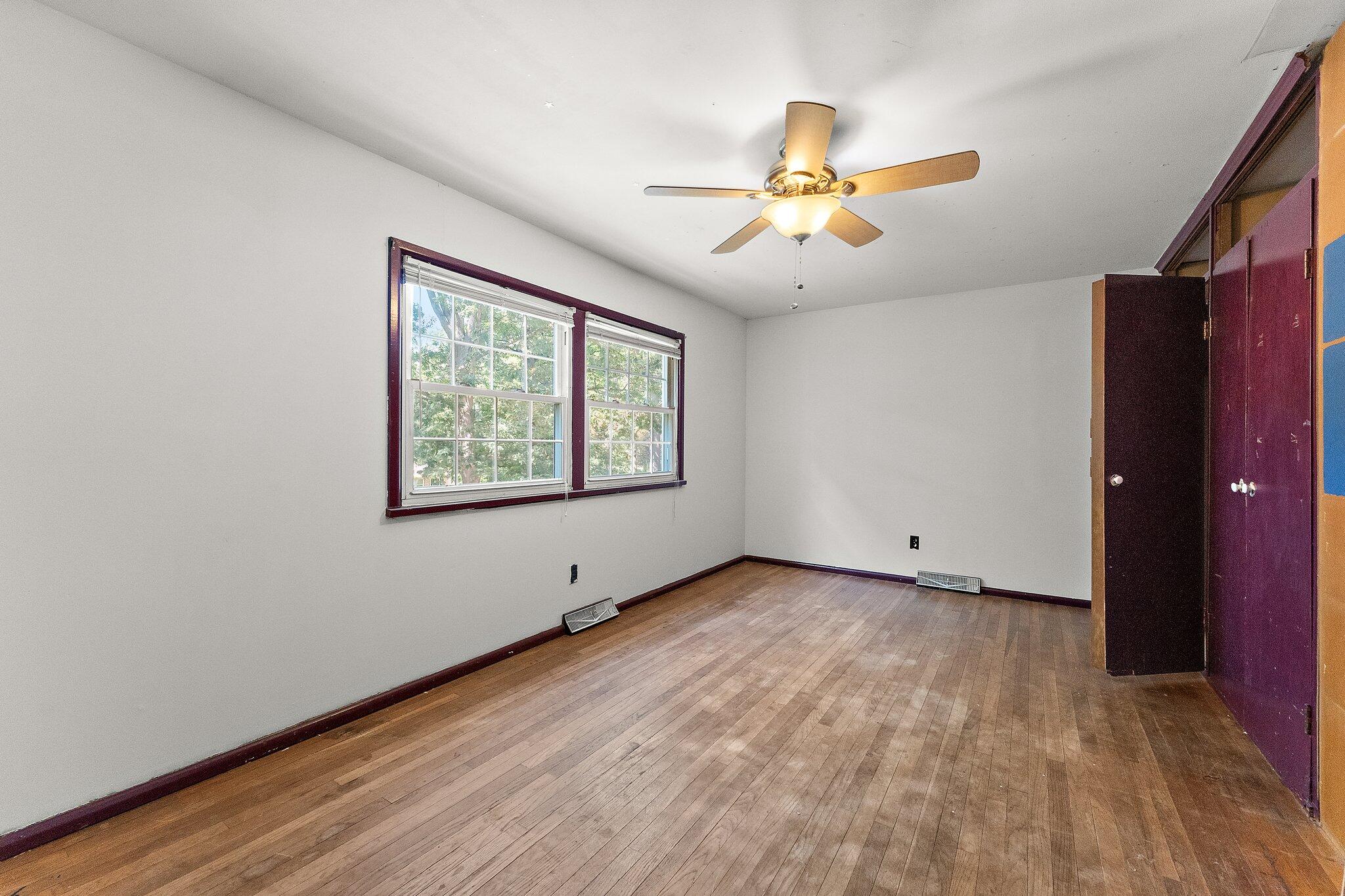 12321 Kingfisher Road