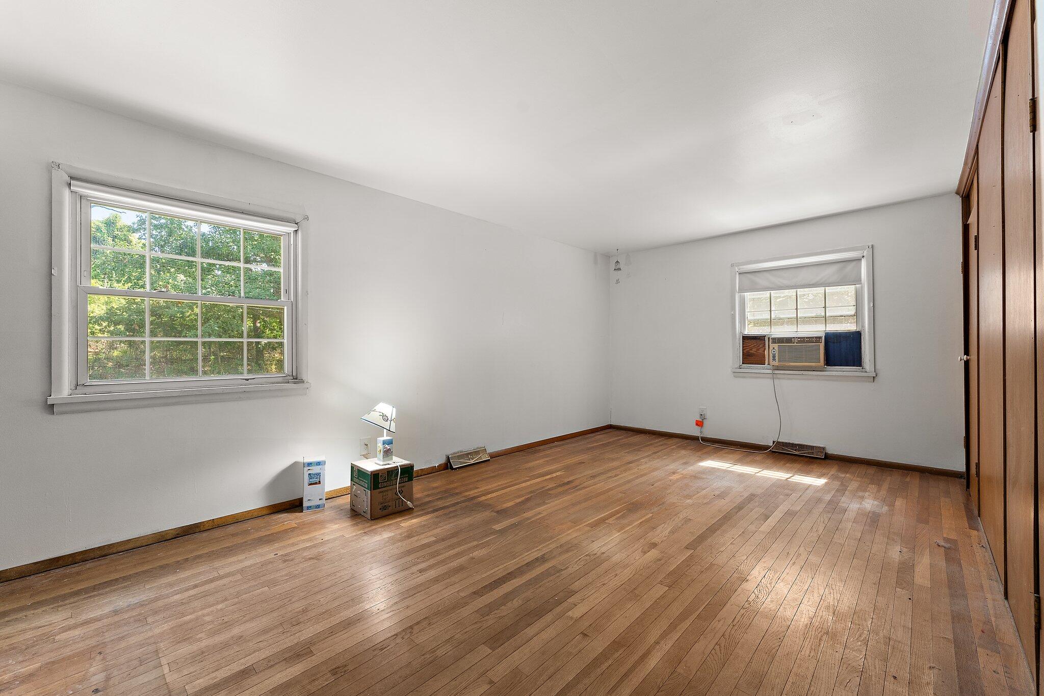 12321 Kingfisher Road