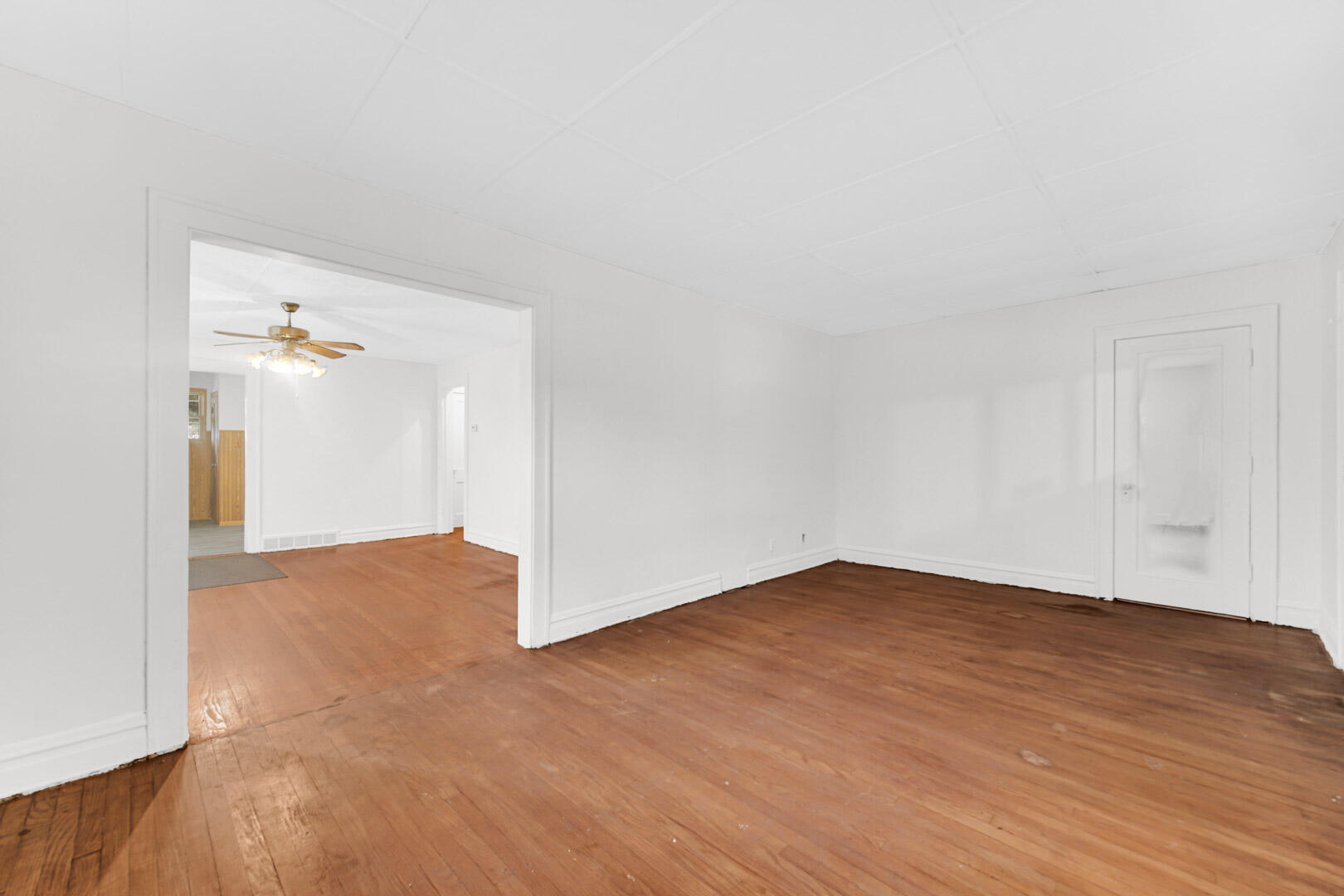 7041 Van Buren Avenue