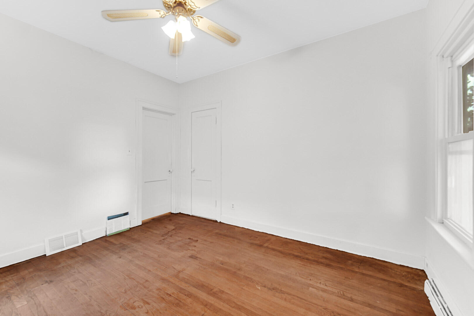 7041 Van Buren Avenue