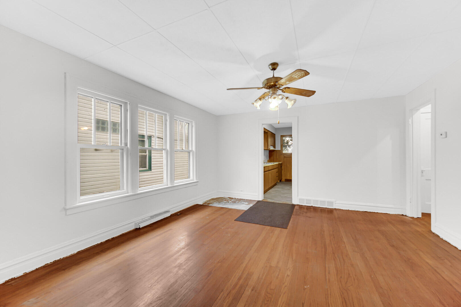 7041 Van Buren Avenue