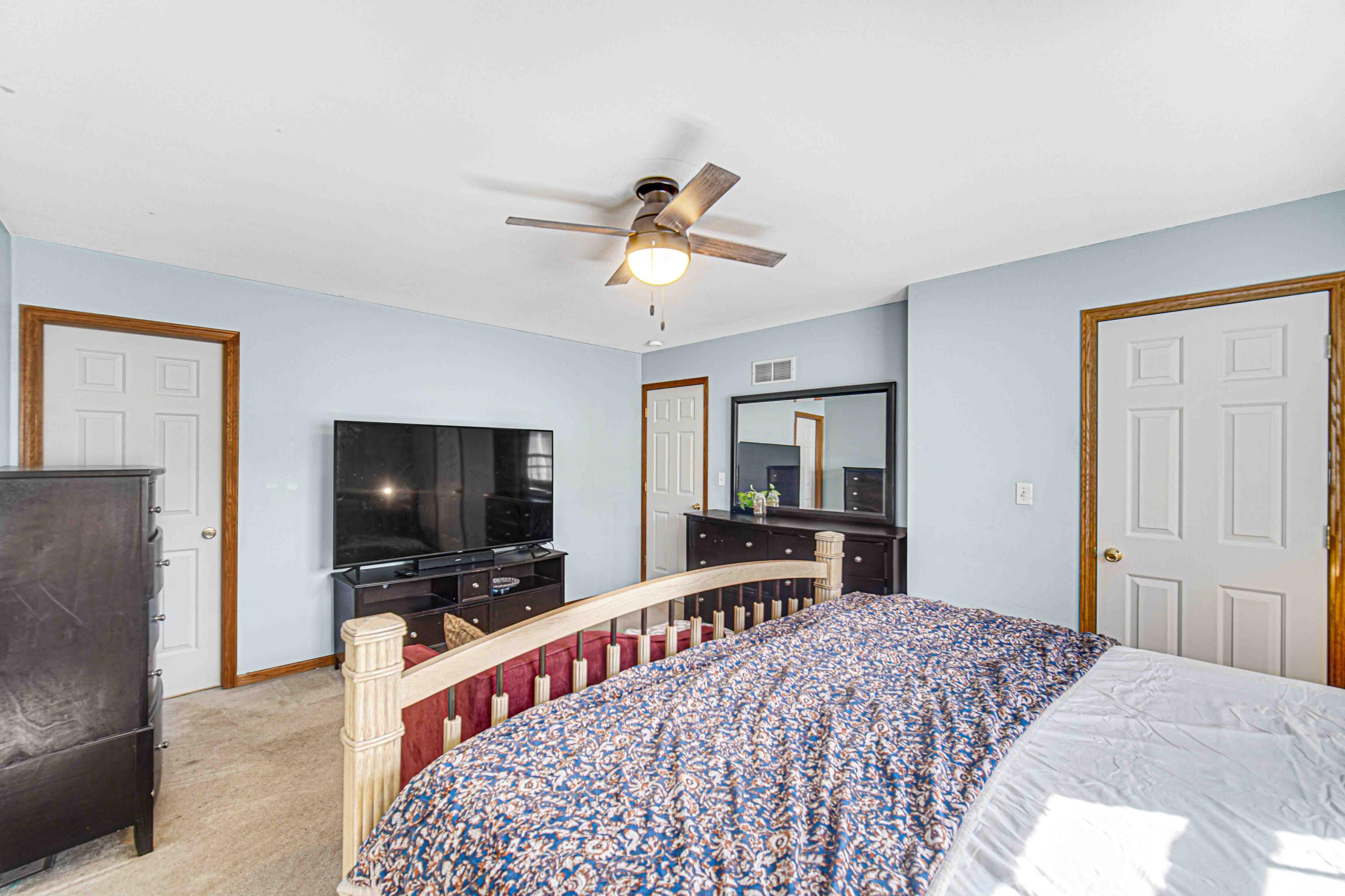 7141 Bracken Pkwy