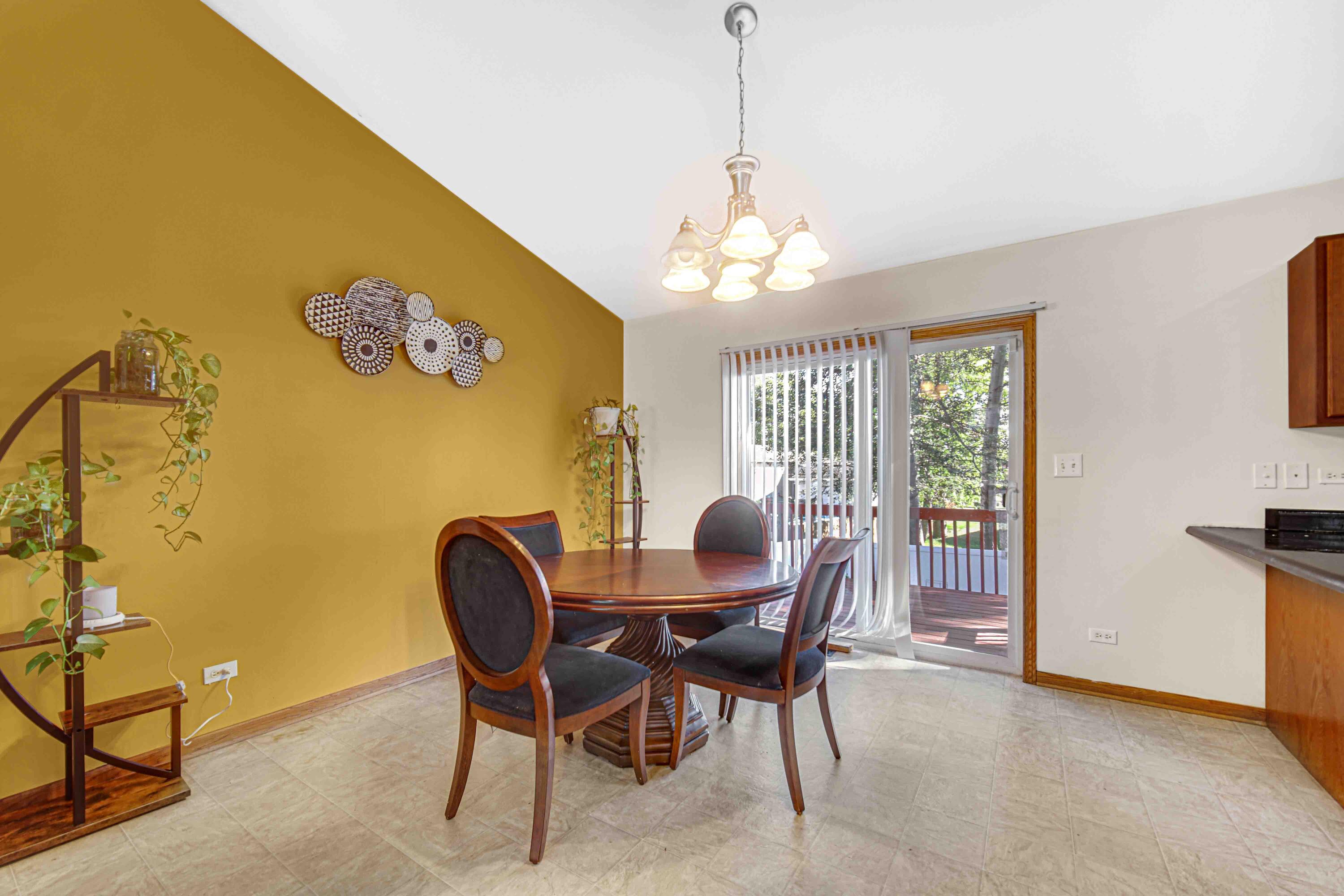 7141 Bracken Pkwy