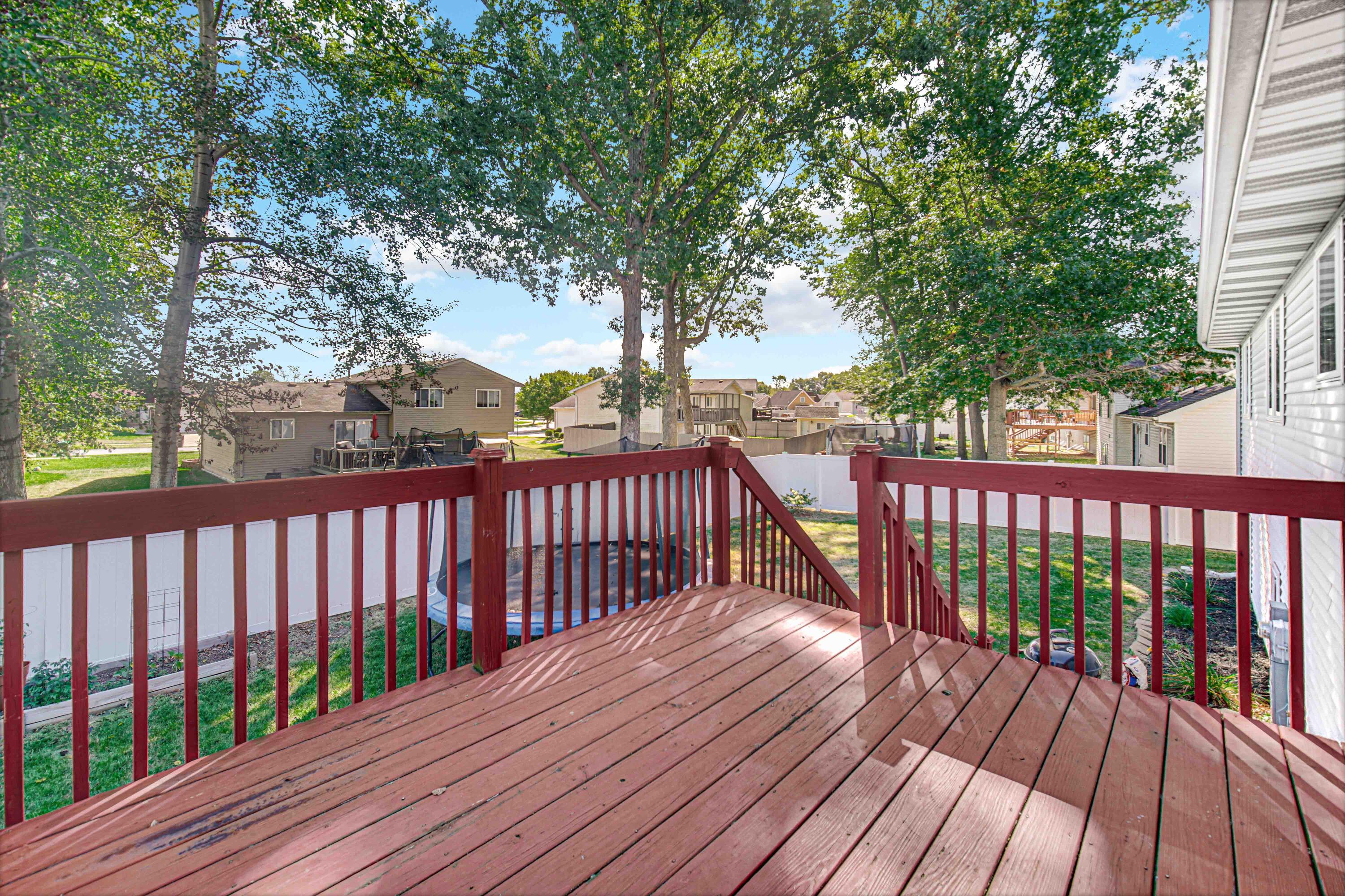 7141 Bracken Pkwy