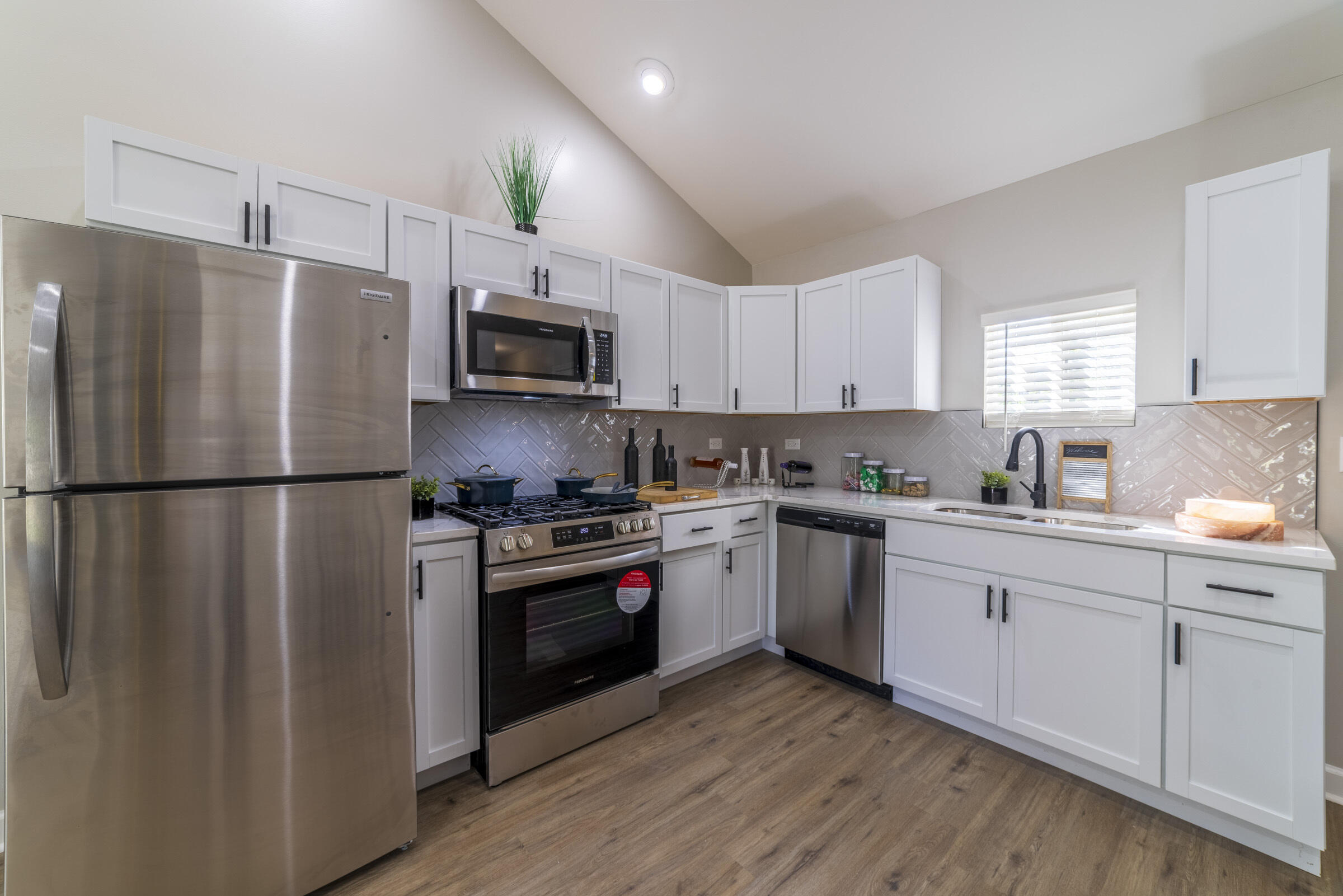1044 Greene Place