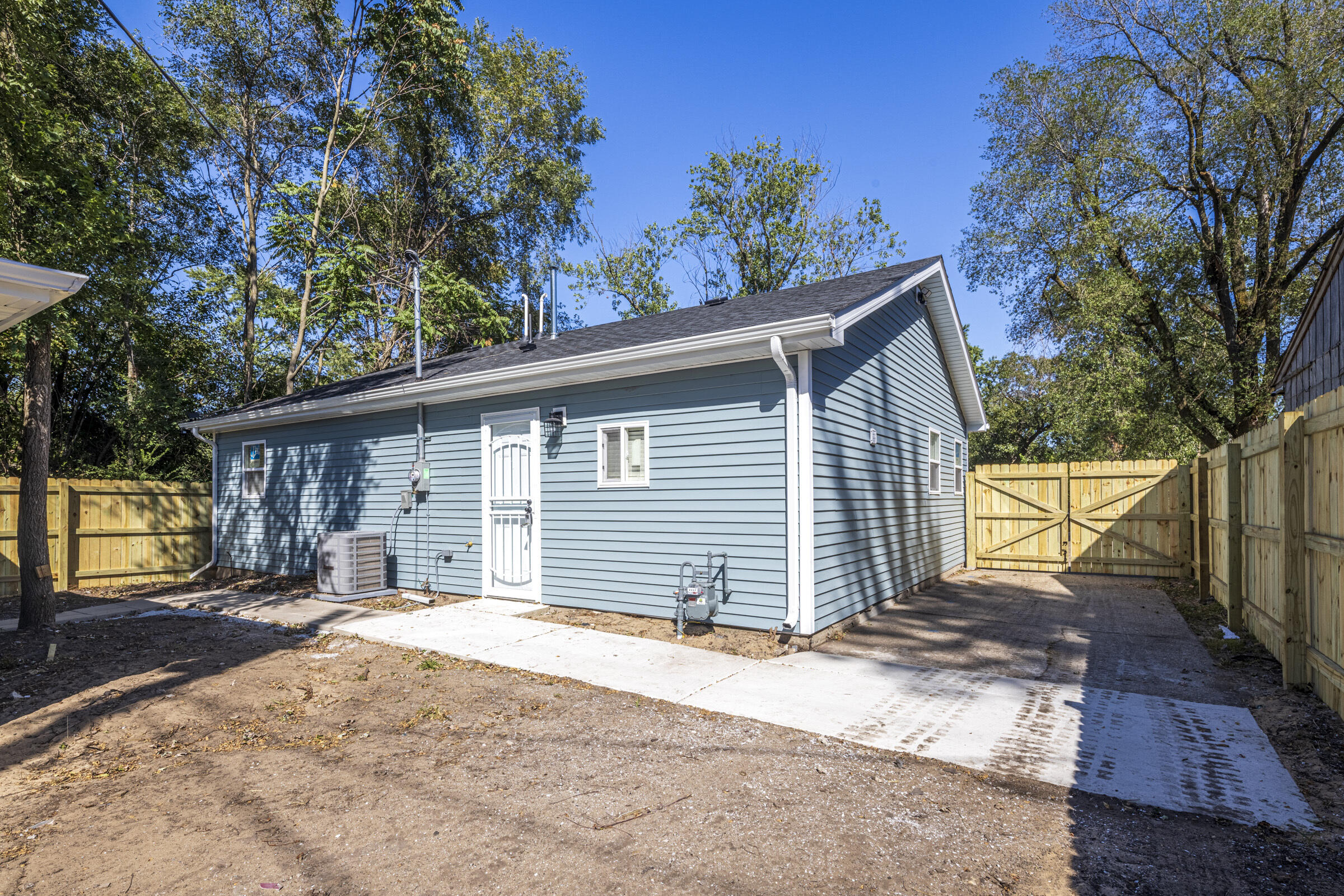 1044 Greene Place