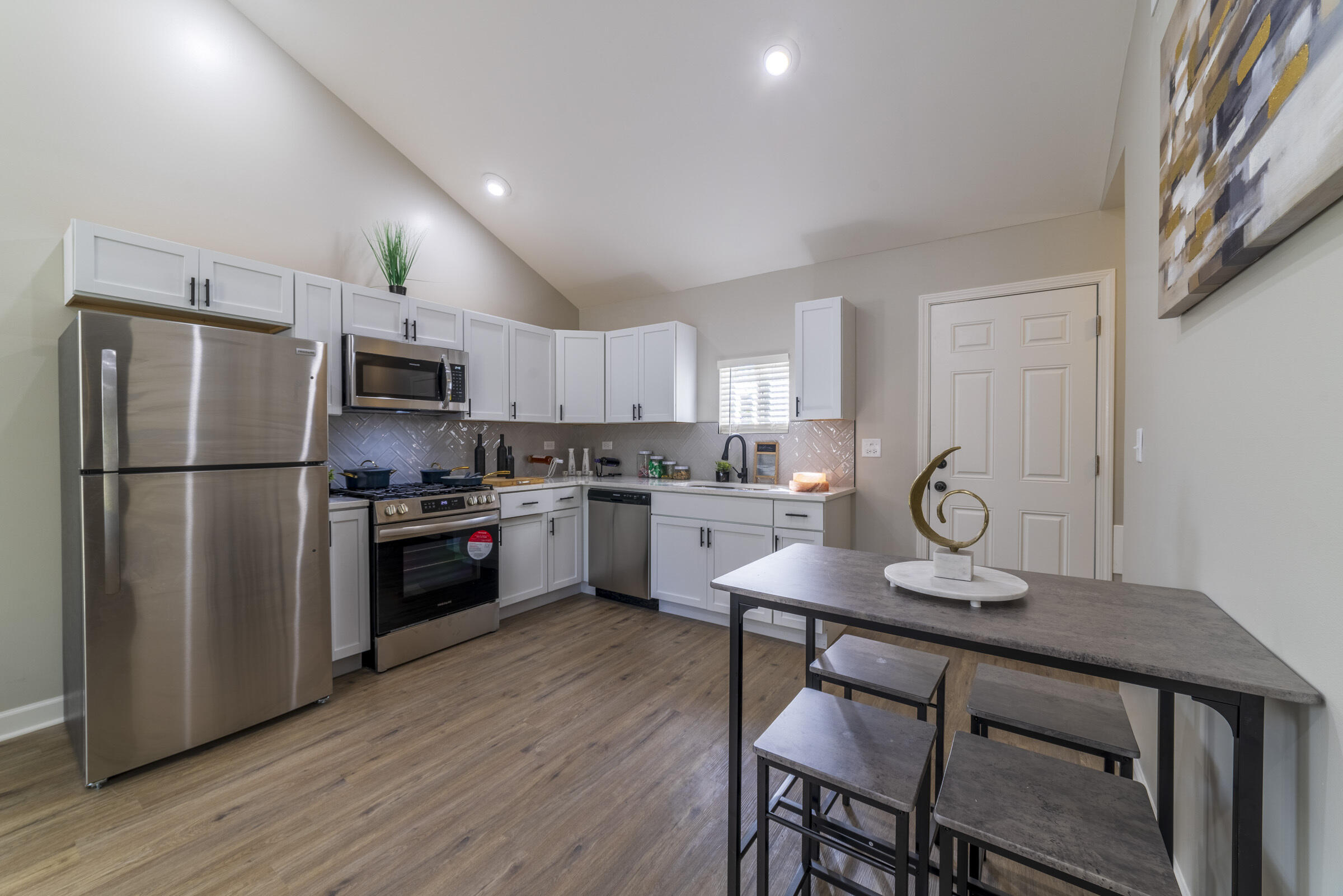 1044 Greene Place