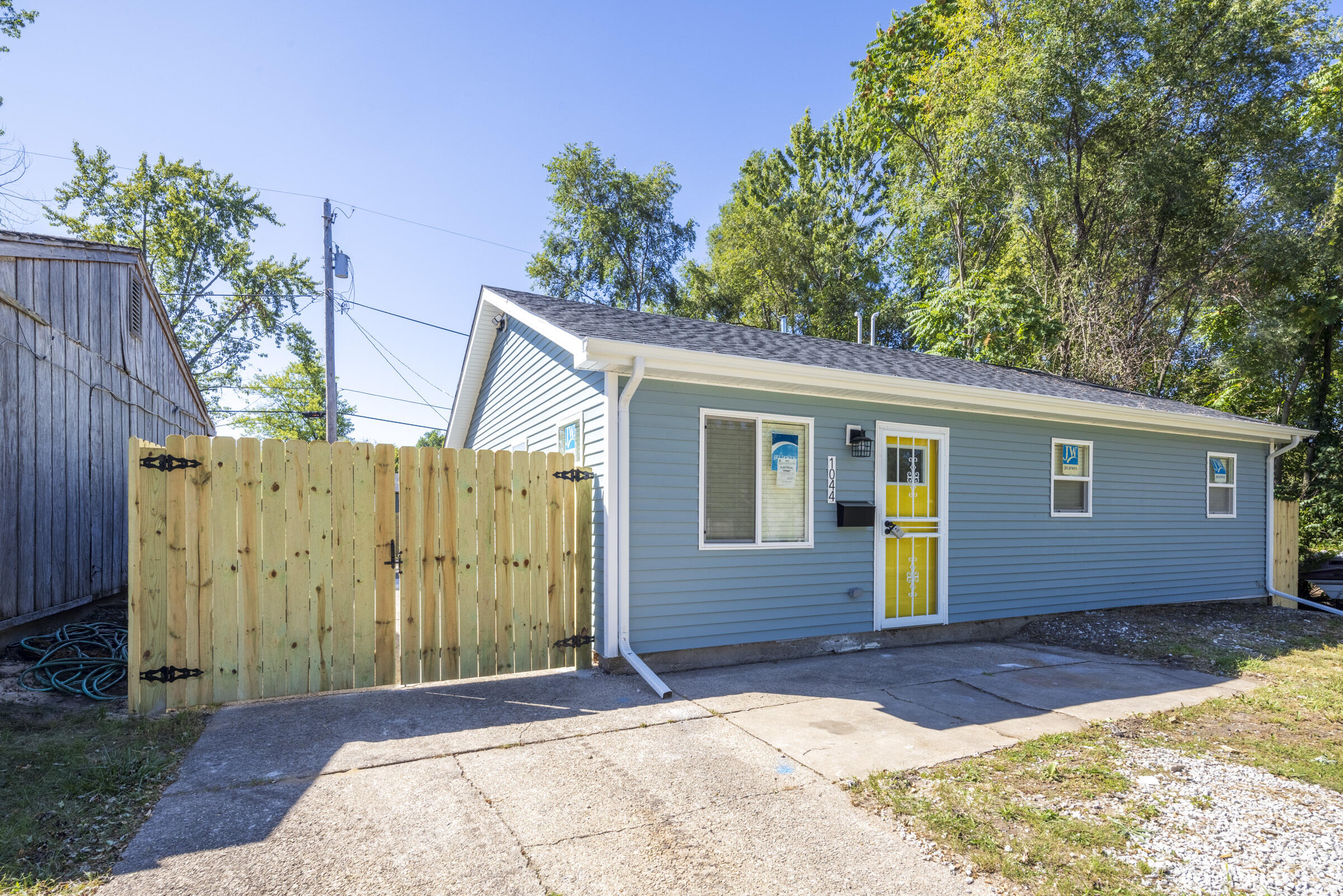1044 Greene Place