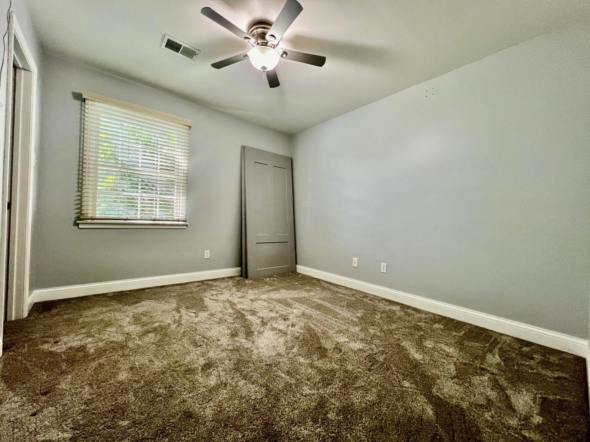986 Millpond Road Unit: B