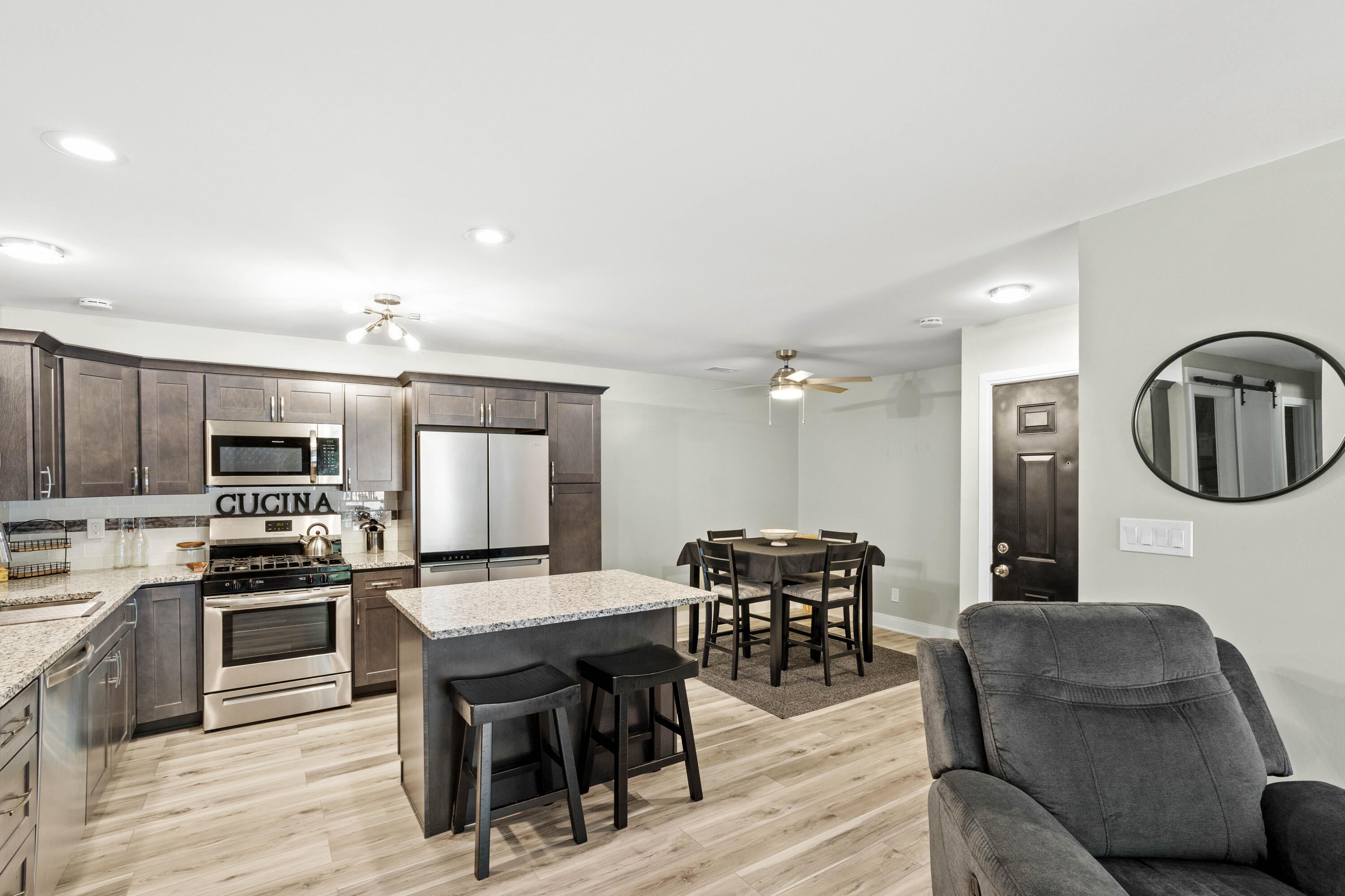 9324 Spring Creek Drive Unit: 5