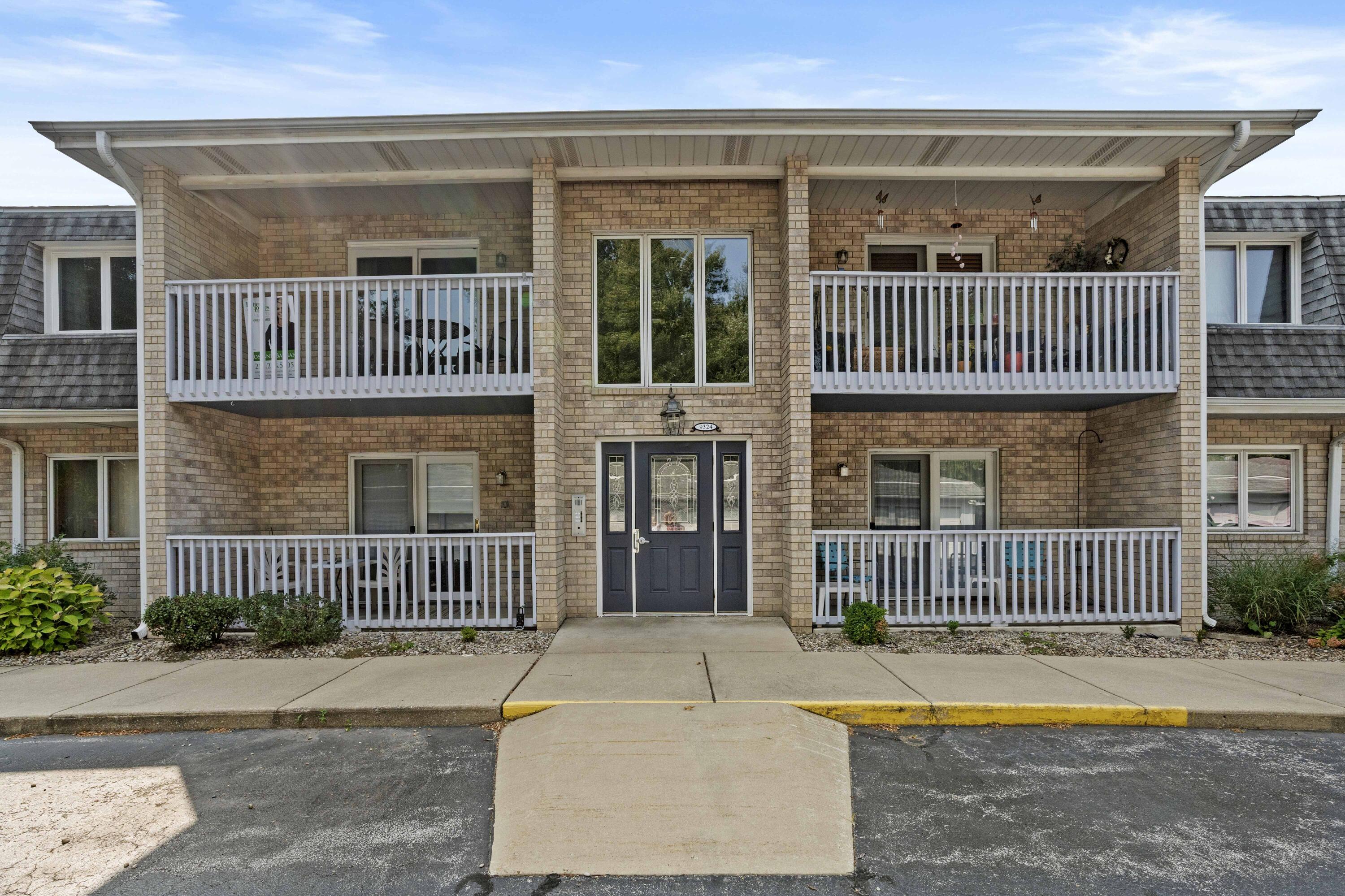 9324 Spring Creek Drive Unit: 5