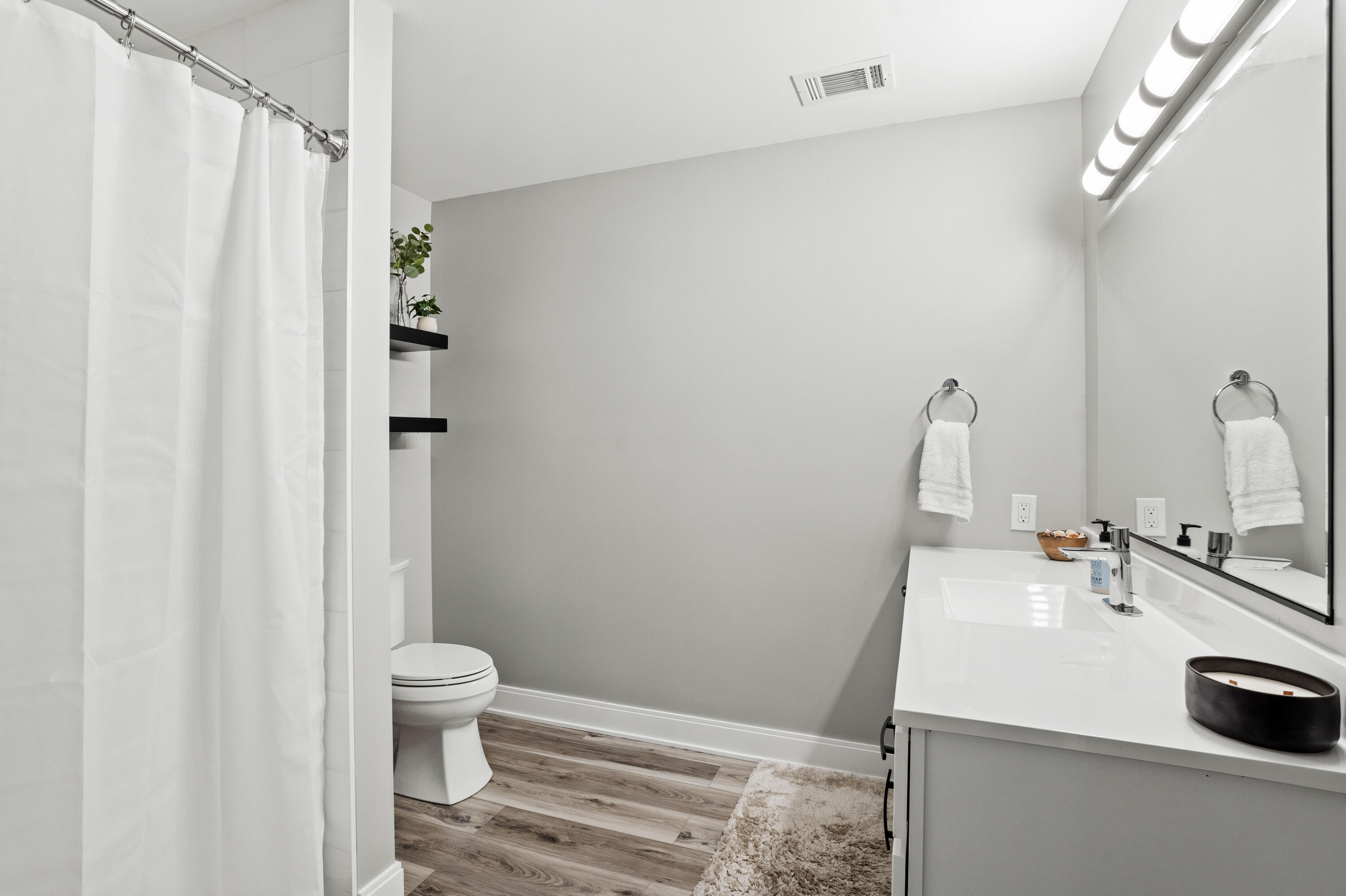 9324 Spring Creek Drive Unit: 5