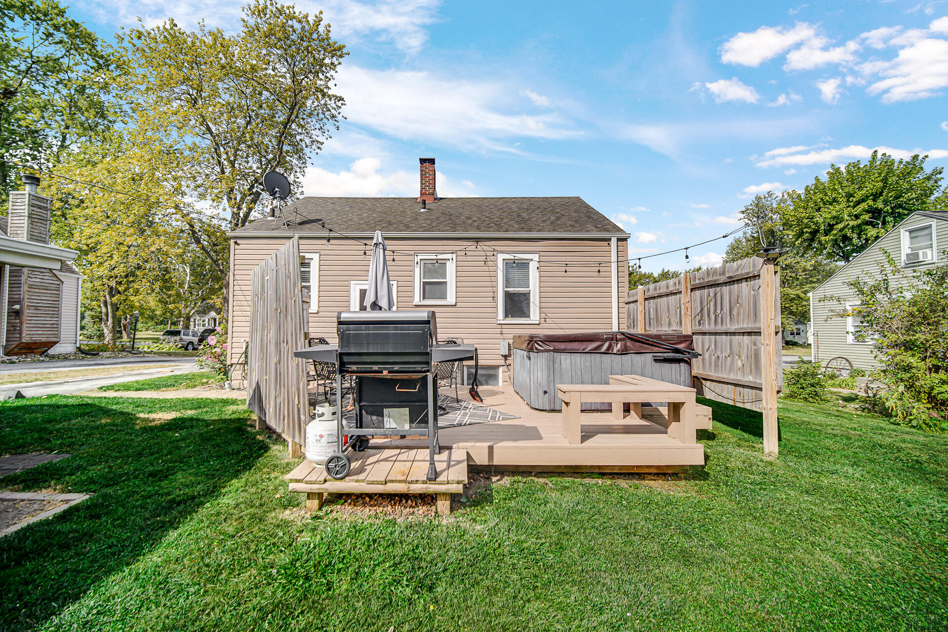 7533 Independence Street