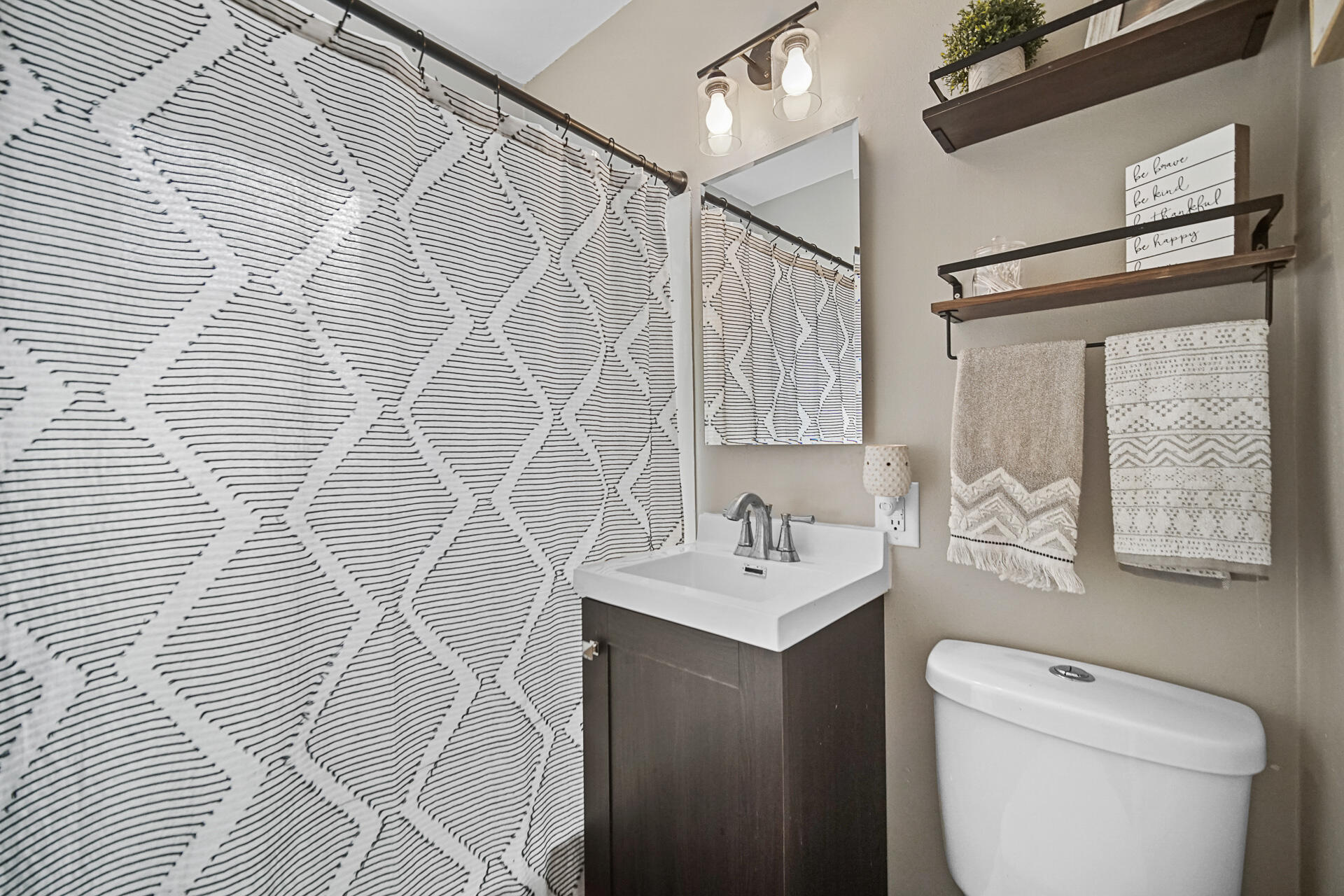 7533 Independence Street